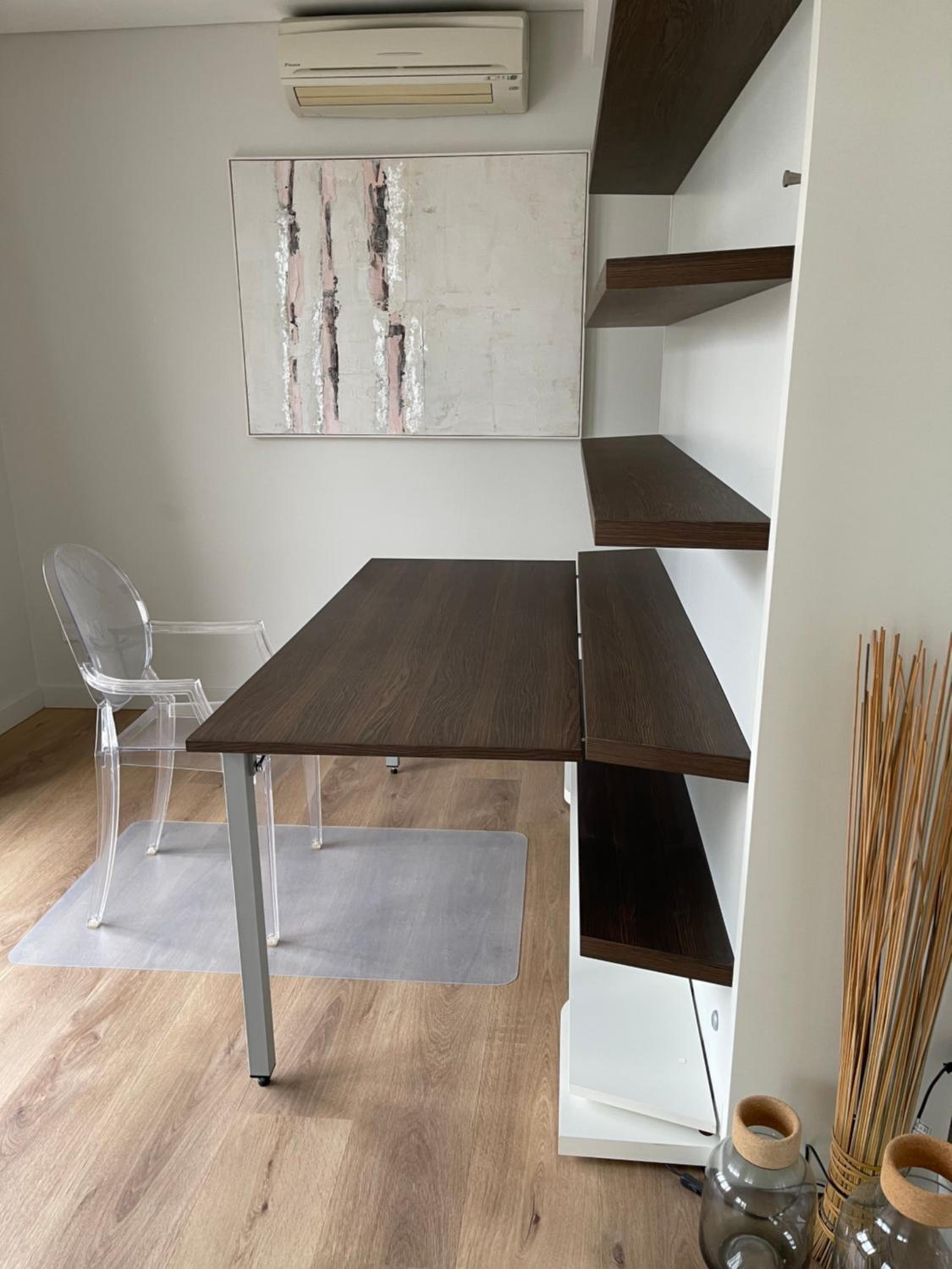 Crows Nest - Executive Penthouse - 3 Bedroom- 5km to City