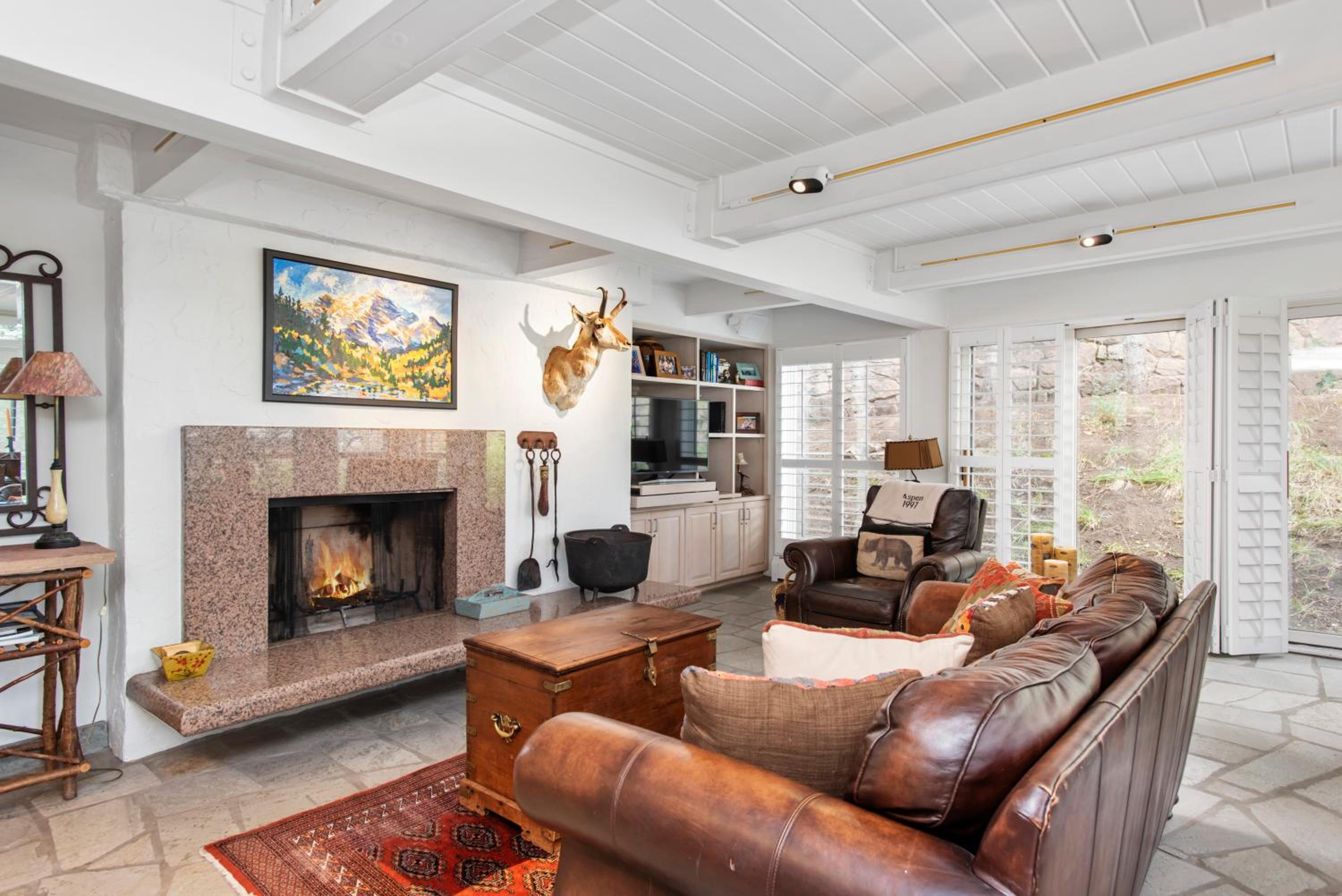 Deluxe Three Bedroom - Aspen Alps 201 - Property Image 1