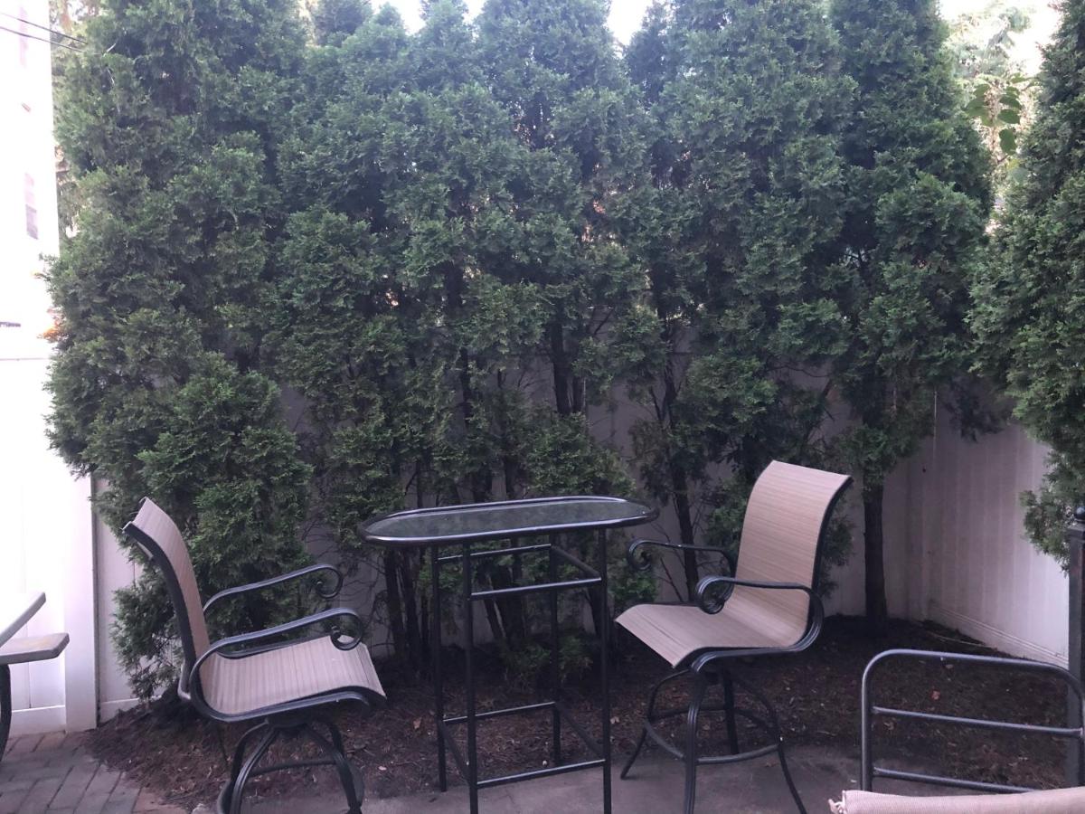 Brooklyn's Finest - Cozy 2 Bedroom view 3