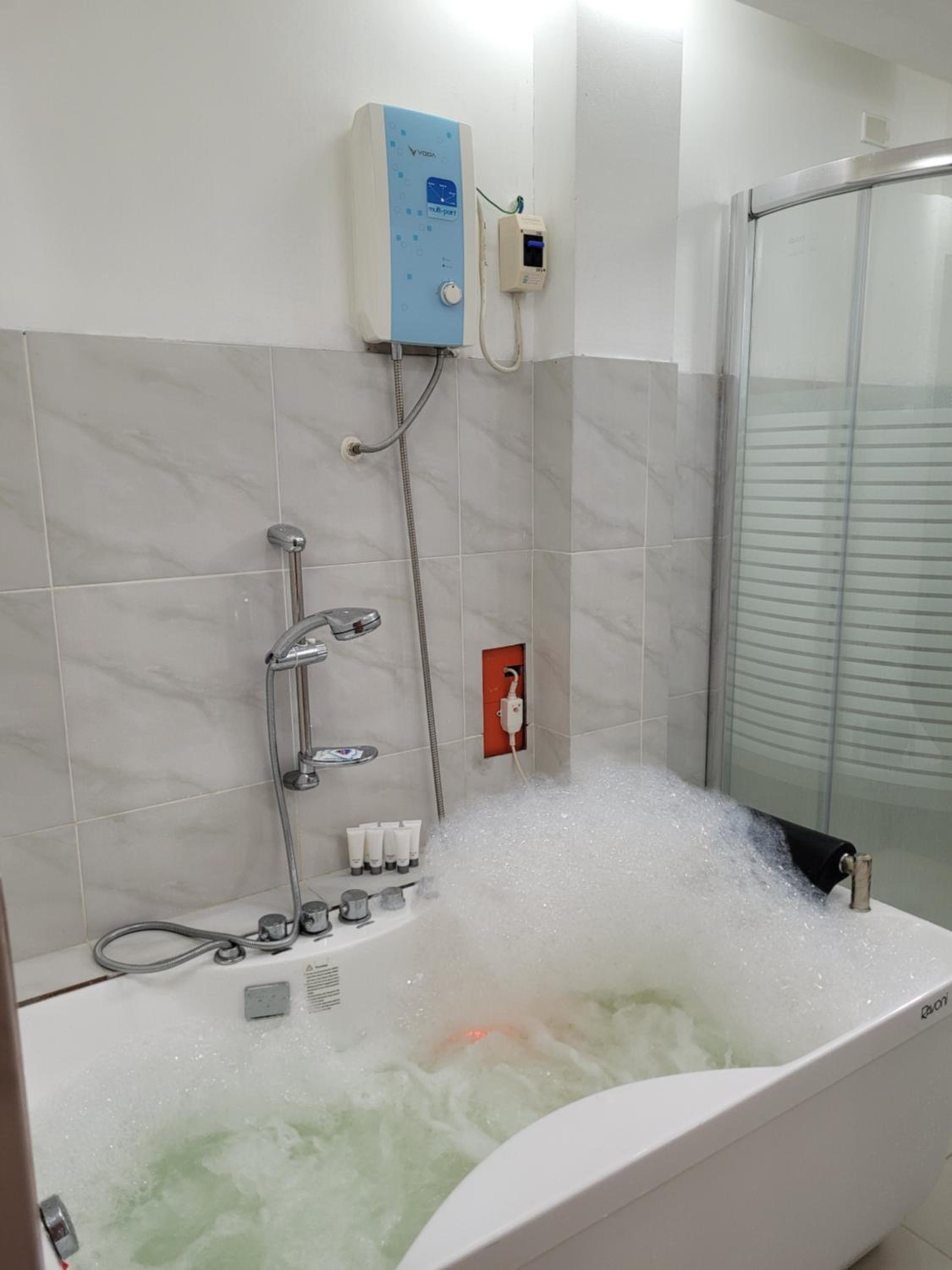 ANDY'S PLACE — photo 43
