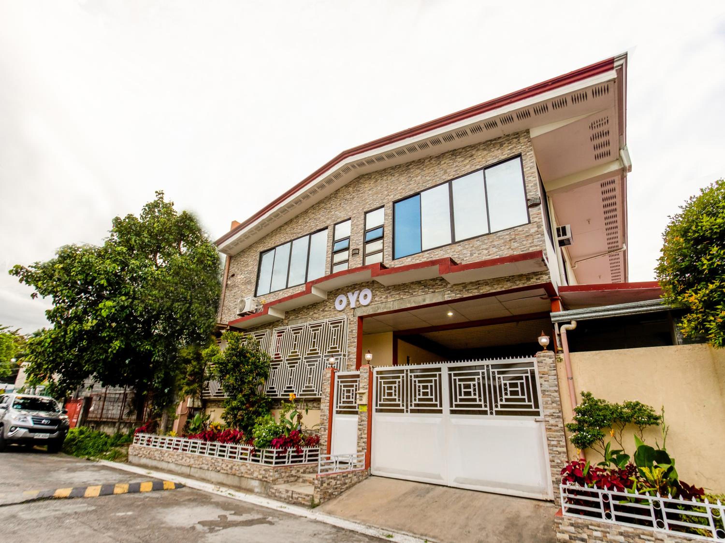 La Belladoza near NAIA T1 Airport