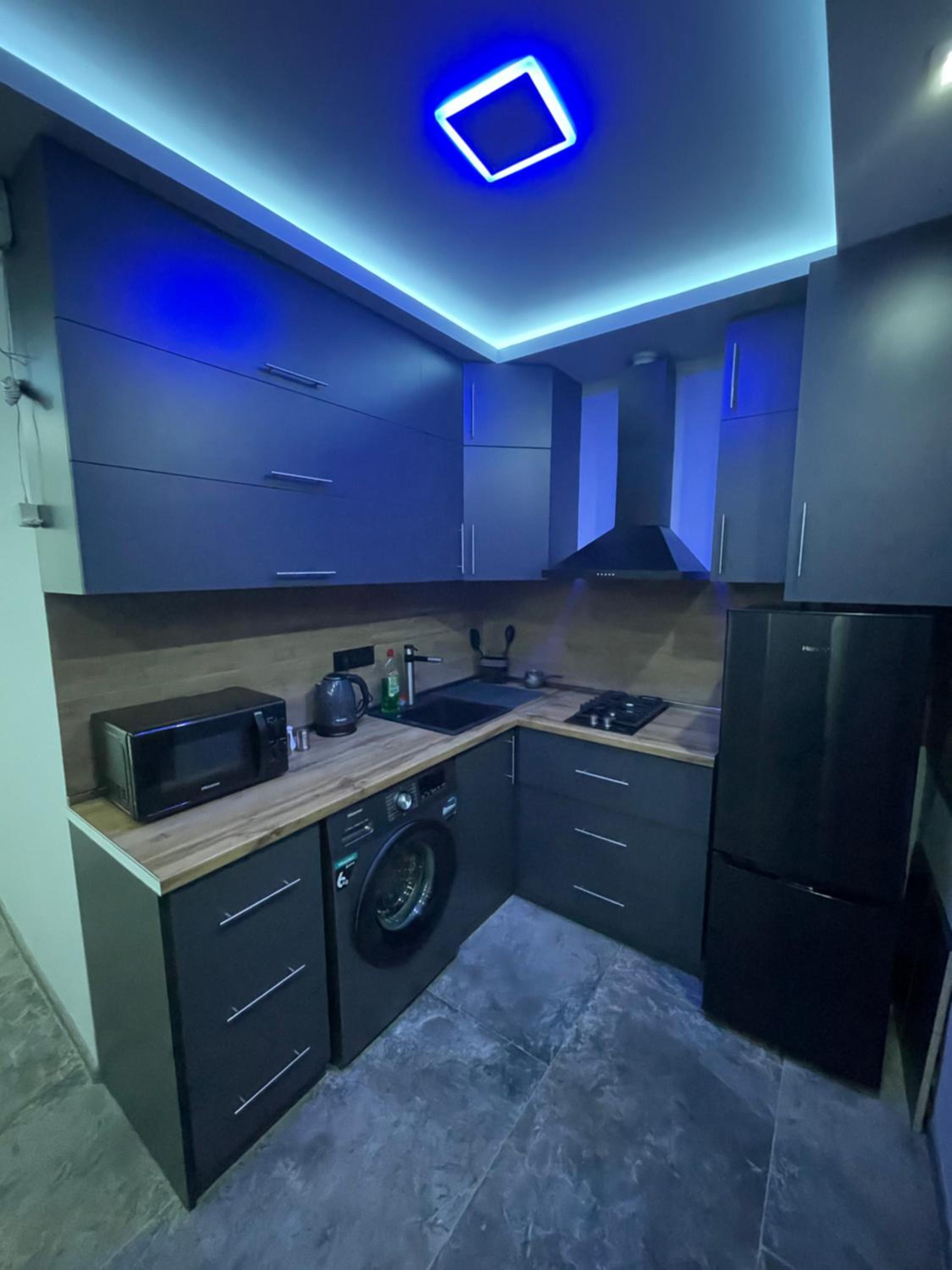 Designed Apartment with French Balcony SELF CHECK IN