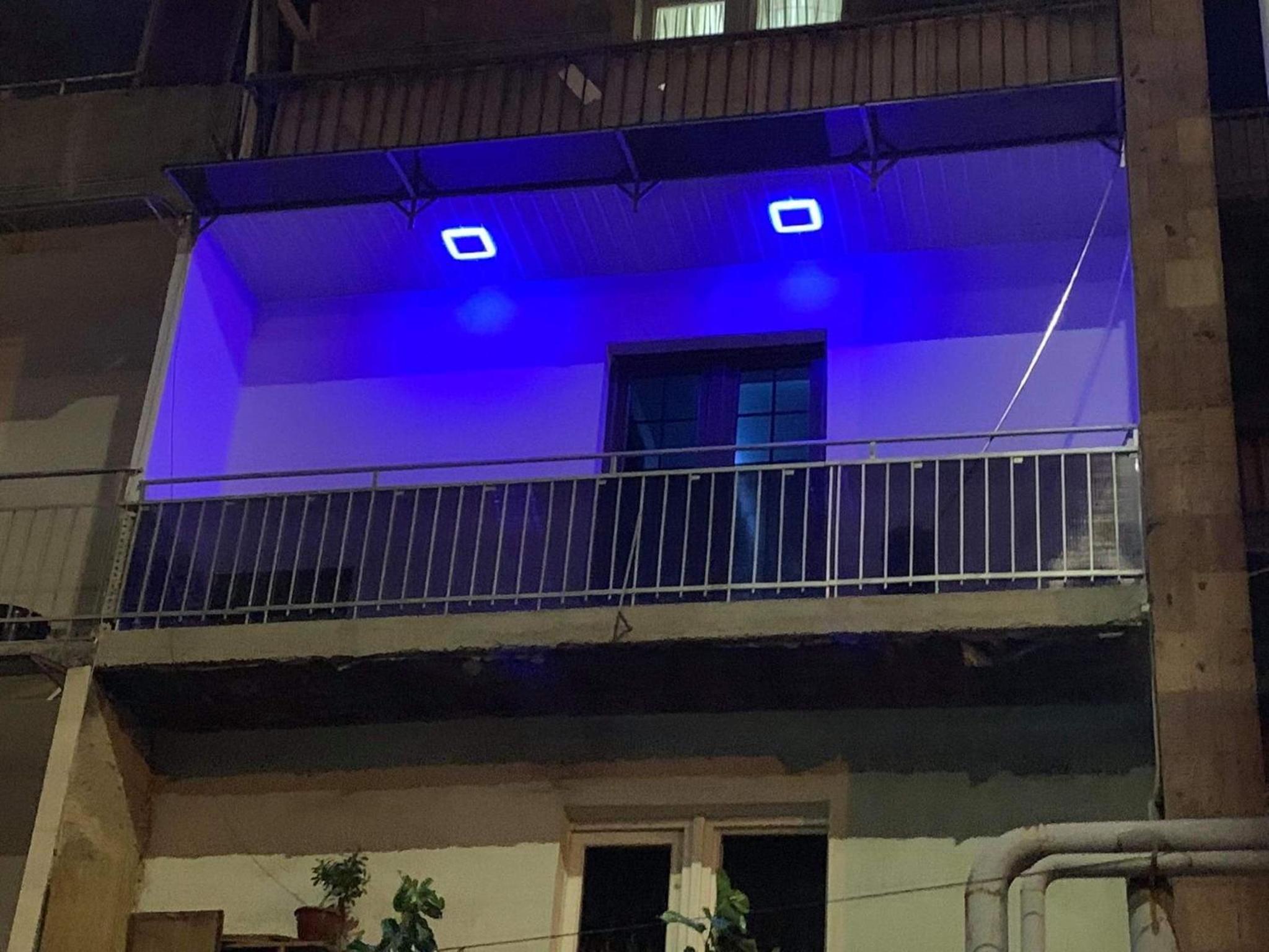 Designed Apartment with French Balcony SELF CHECK IN