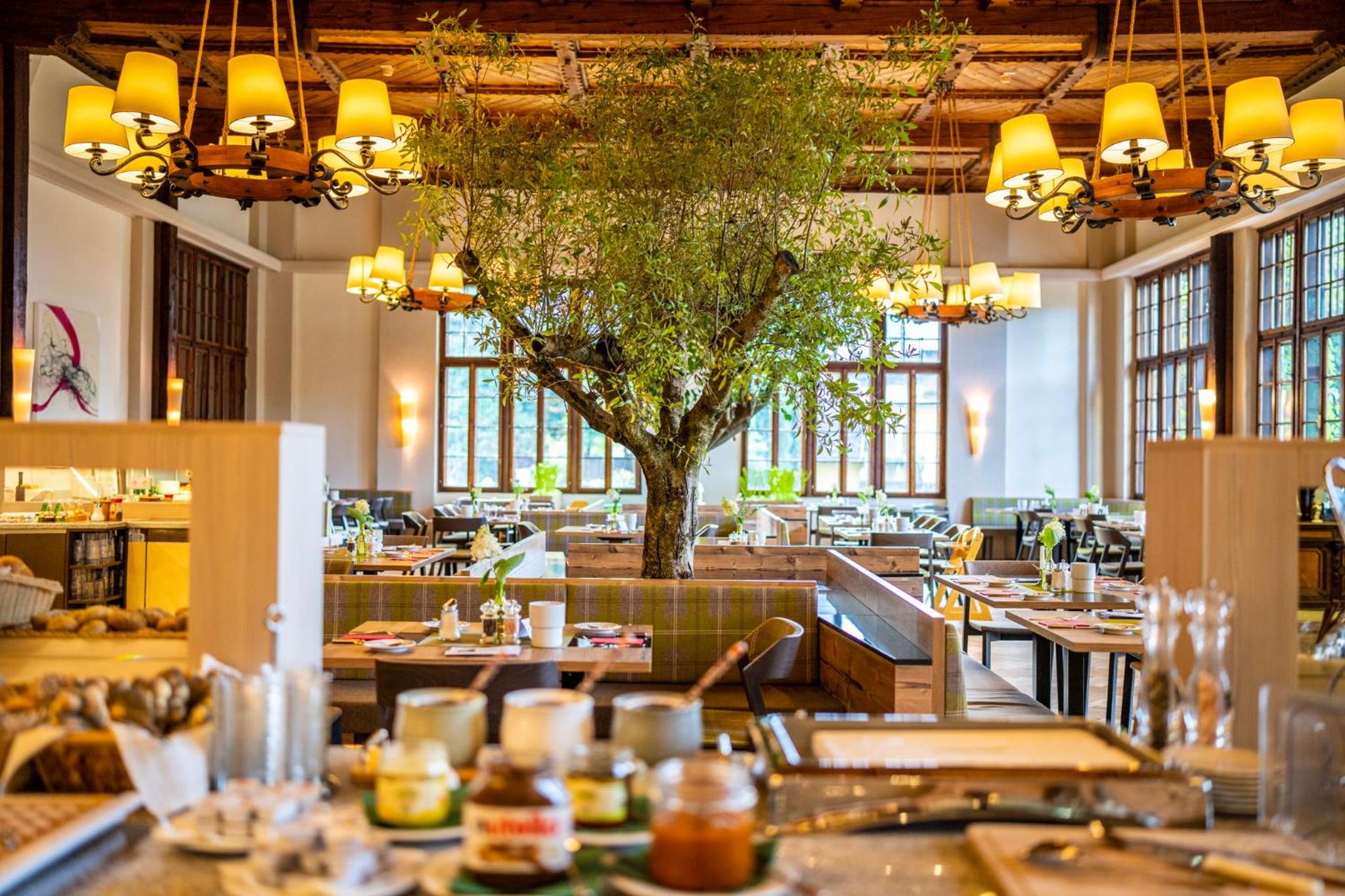 restaurant
