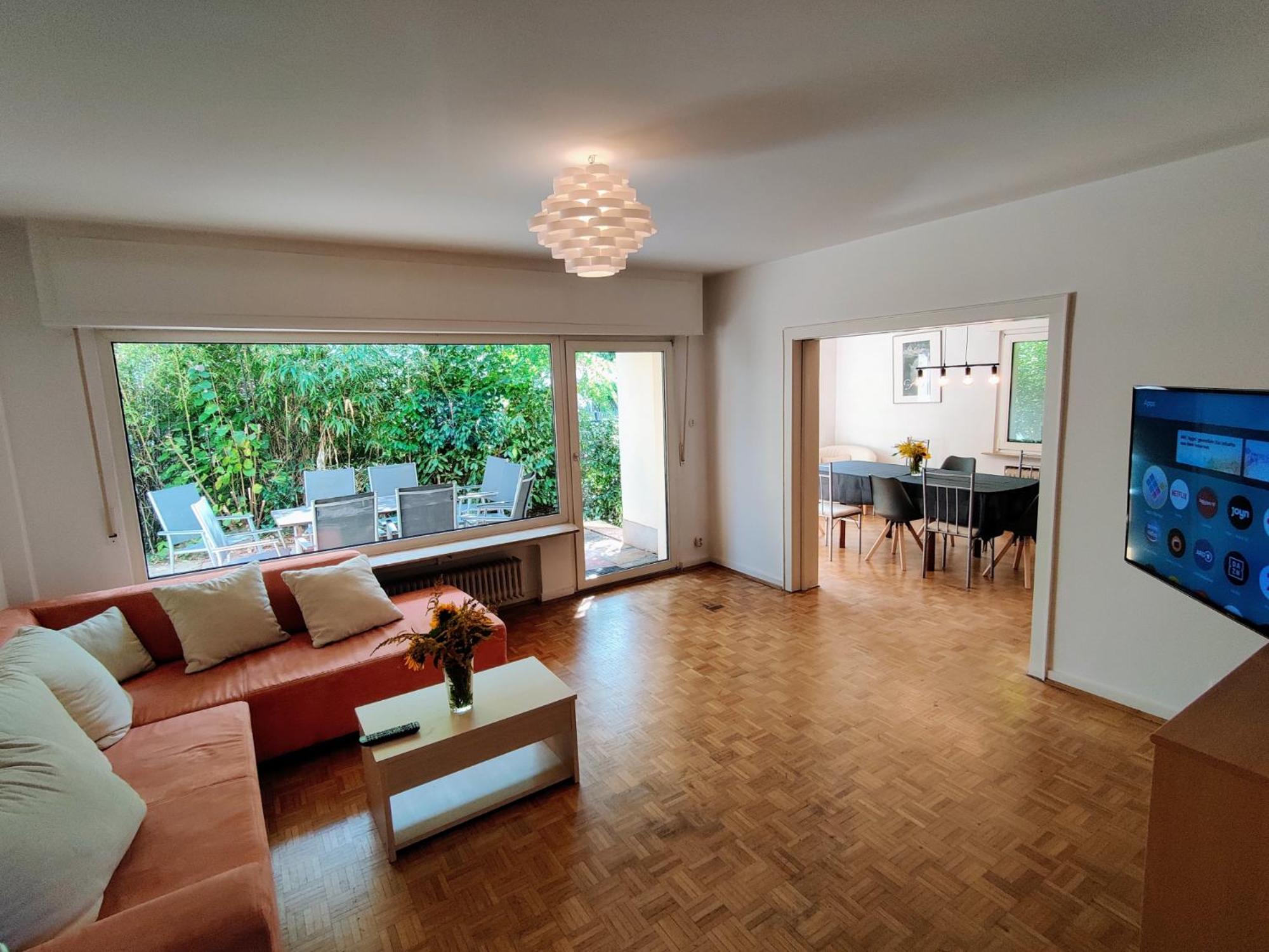 Schaefer Apartments - Villa Bischof