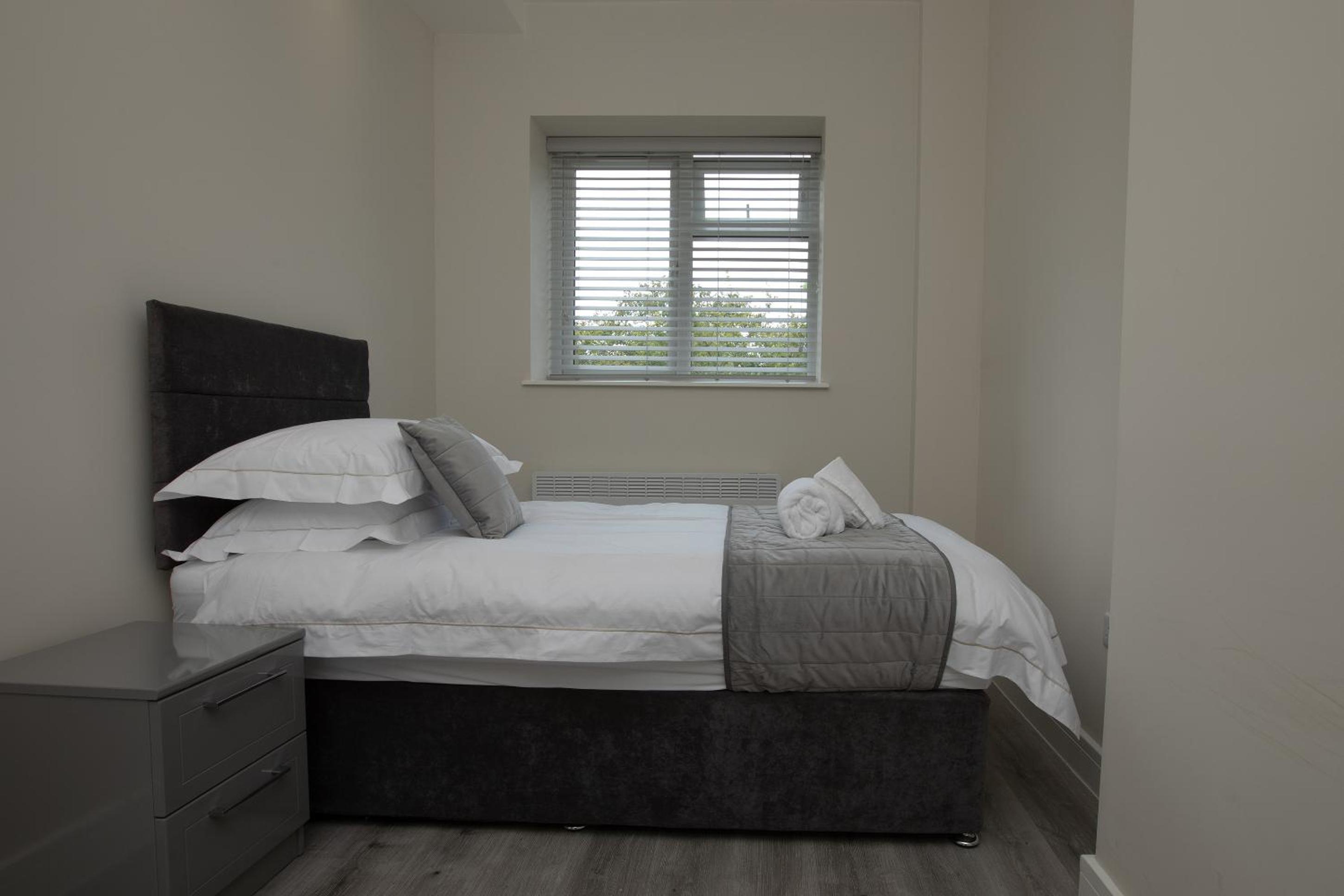 Pembroke Vacations - Pembroke Self Catering Apartments - Property Image 14