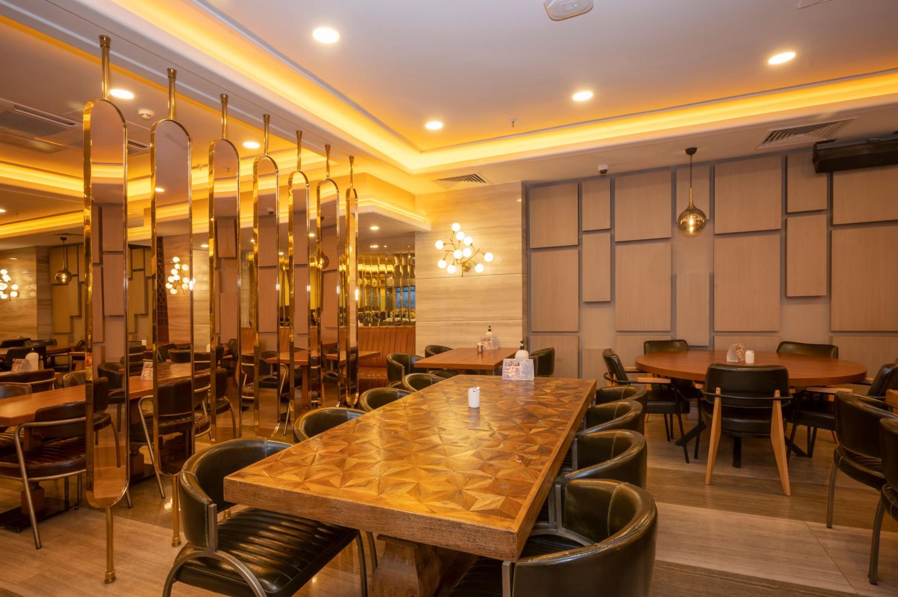 Ramada By Wyndham Istanbul Pera Taksim - Image 58