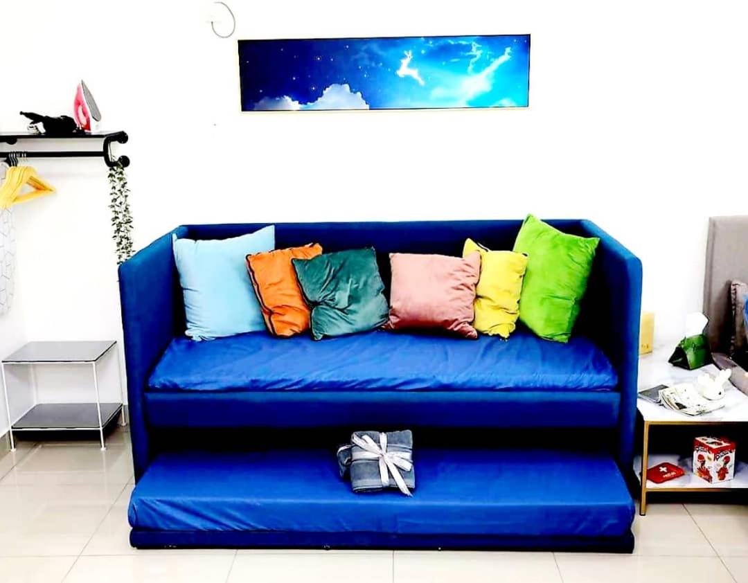 Viva Homestay @ JB Mount Austin [IKEA, AEON, Toppen, Bubble Tea Town]