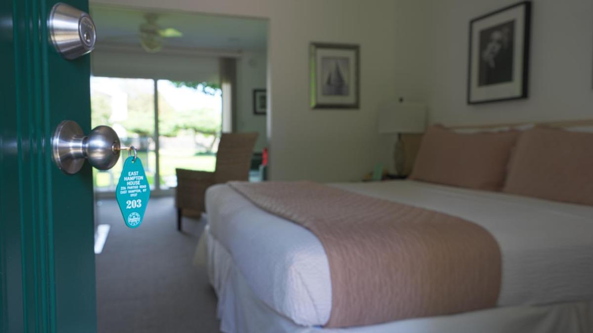 East Hampton House Resort 12