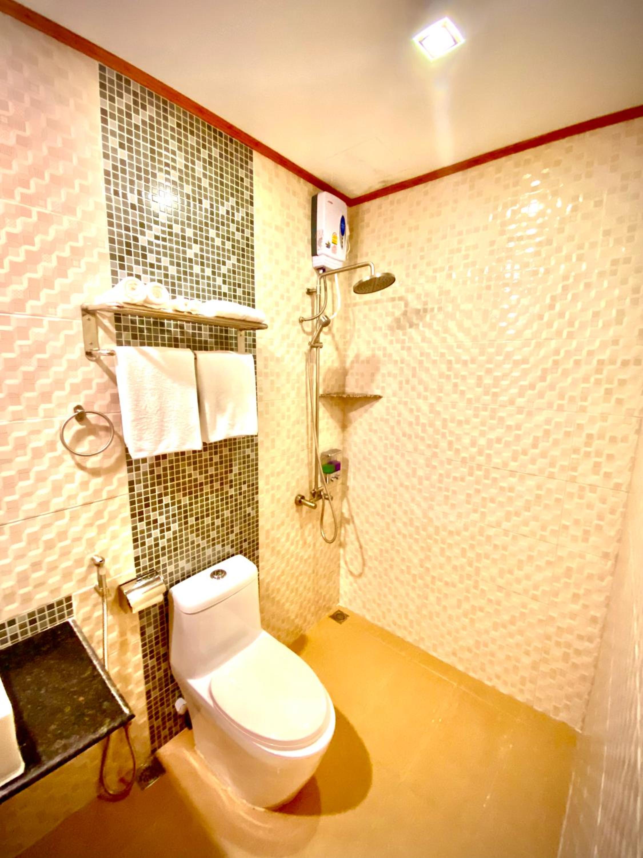 Photo 48