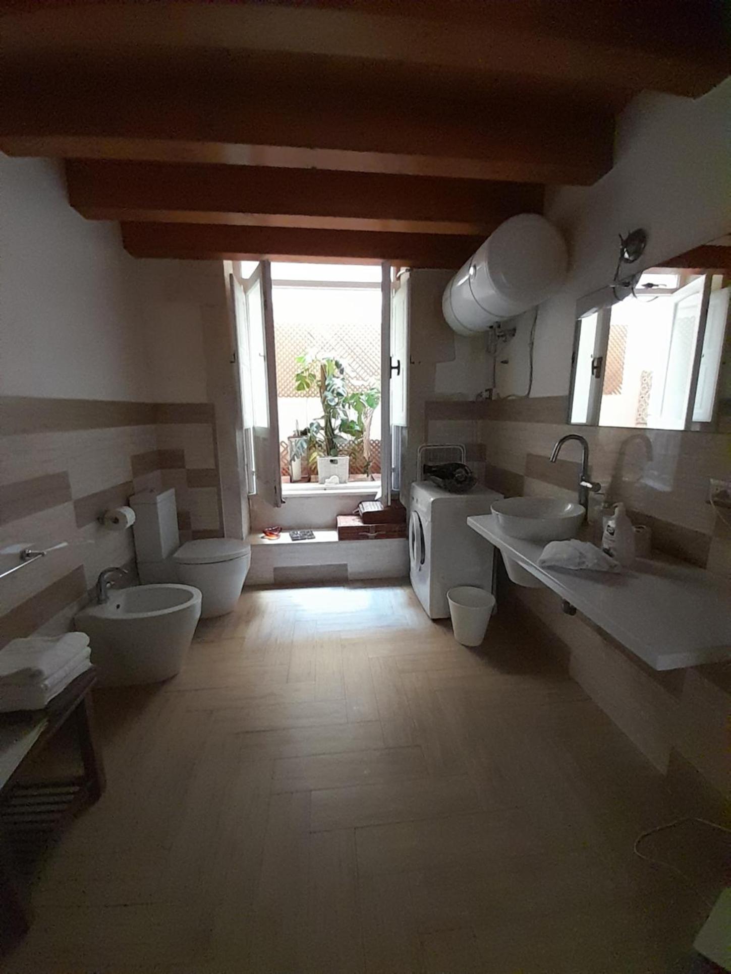 Ortigia Family House