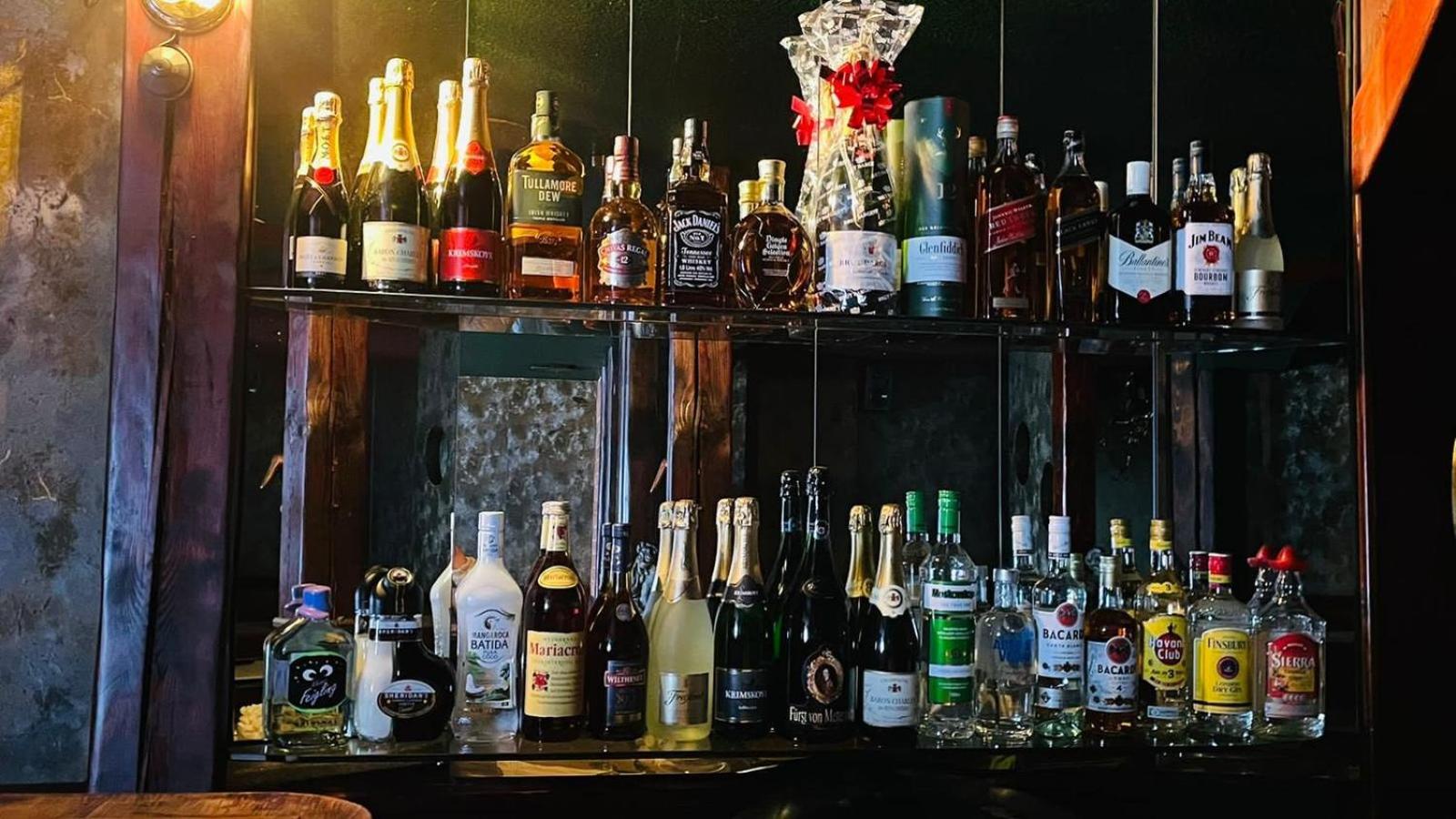 Just Pension & Bar