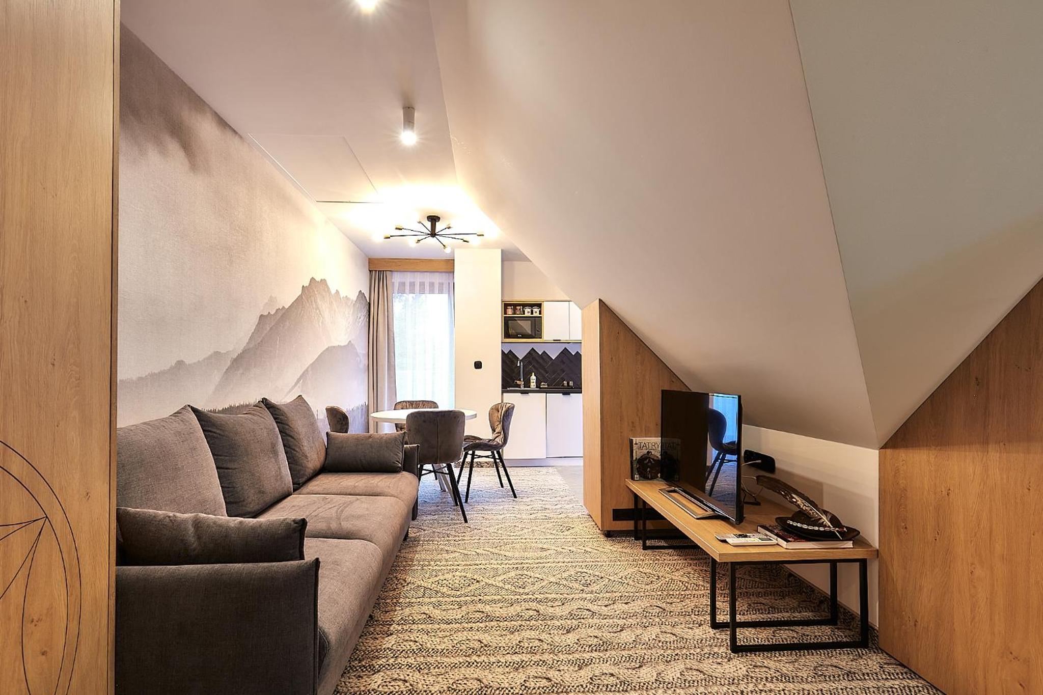 Tatra Square Apartments