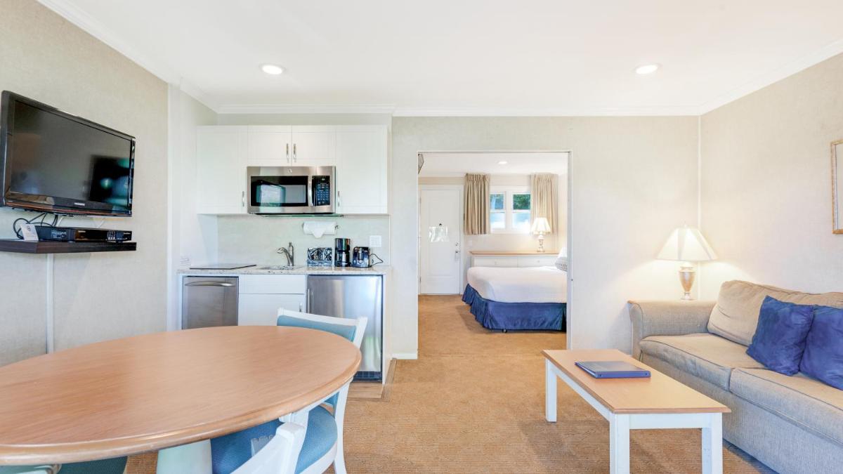 East Hampton House Resort 68