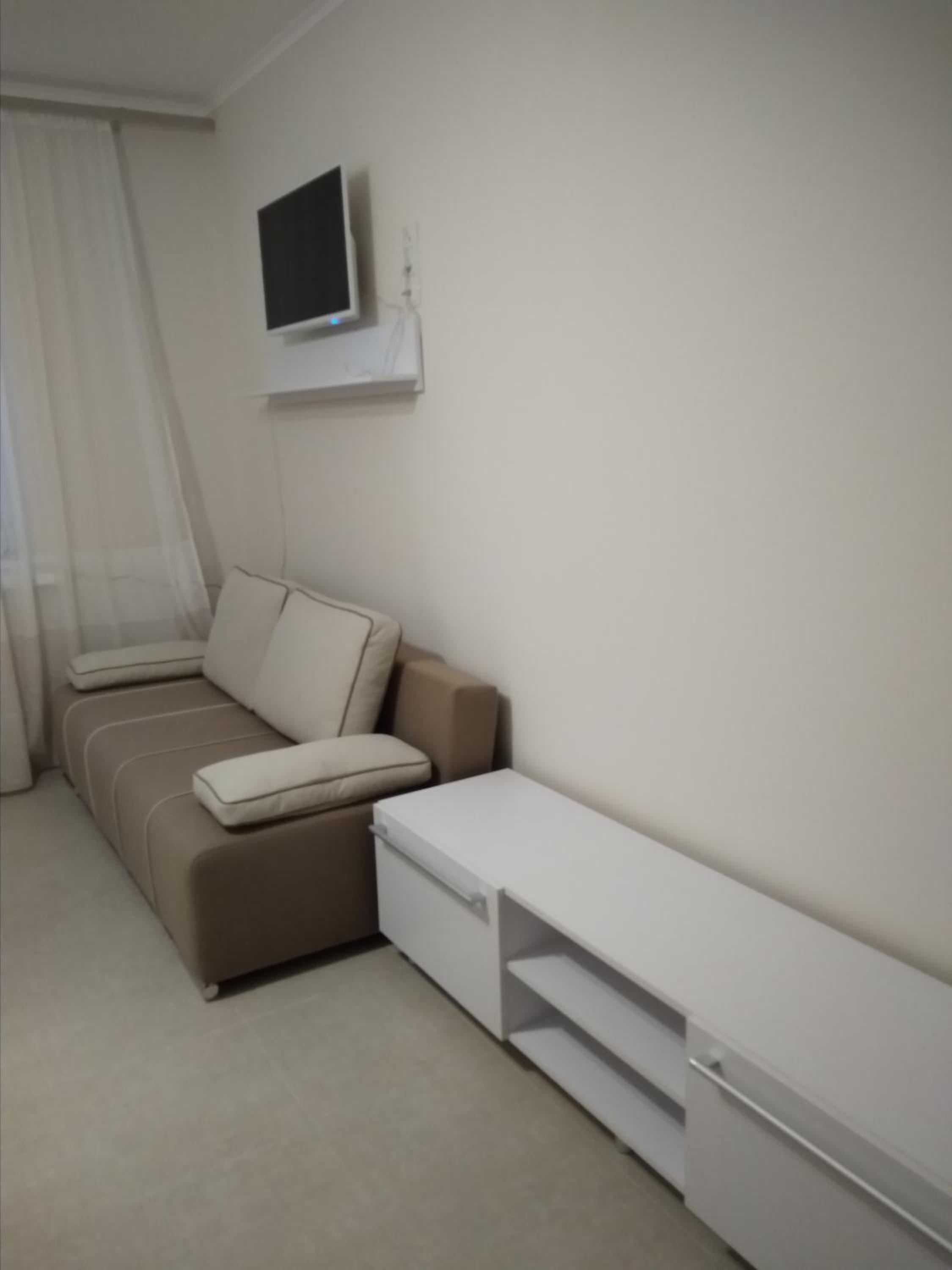 Modern appartment near Sofievka view 5