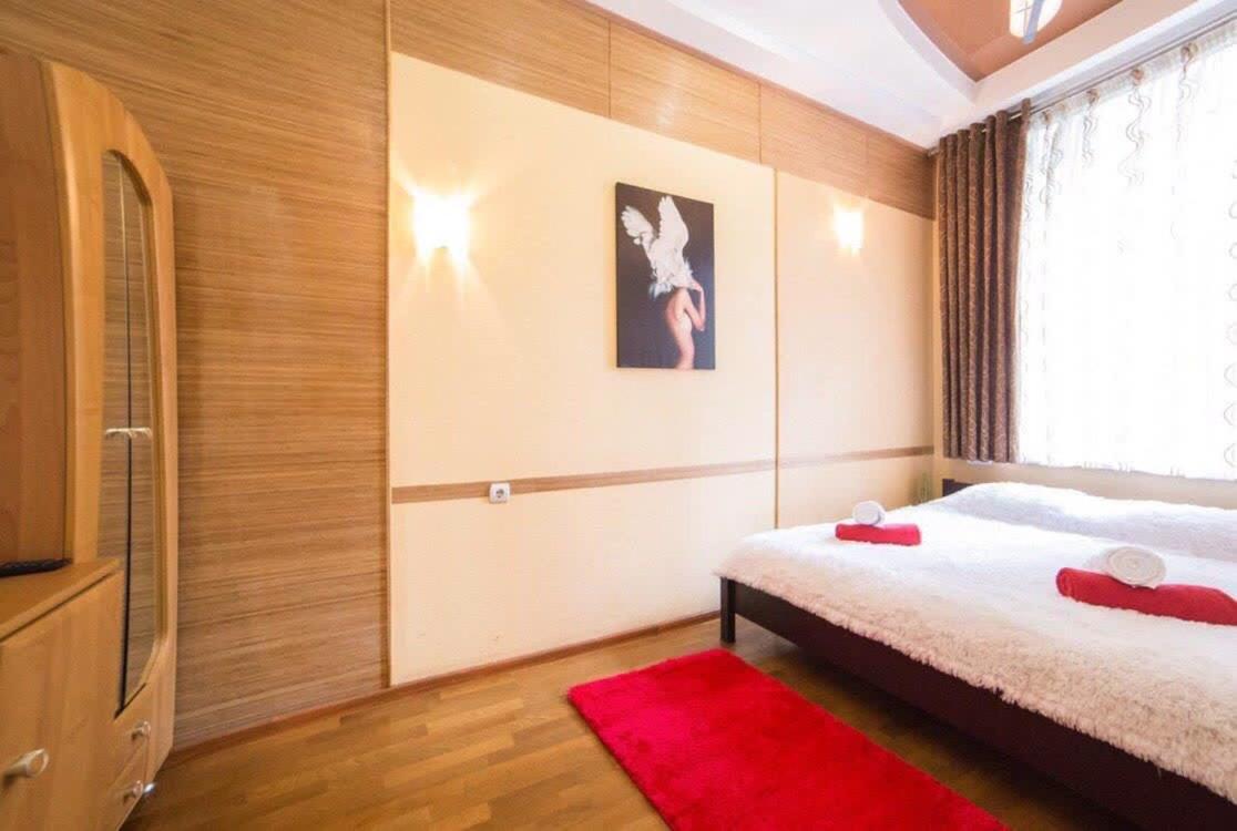 RK Central Avenue Apartment view 3