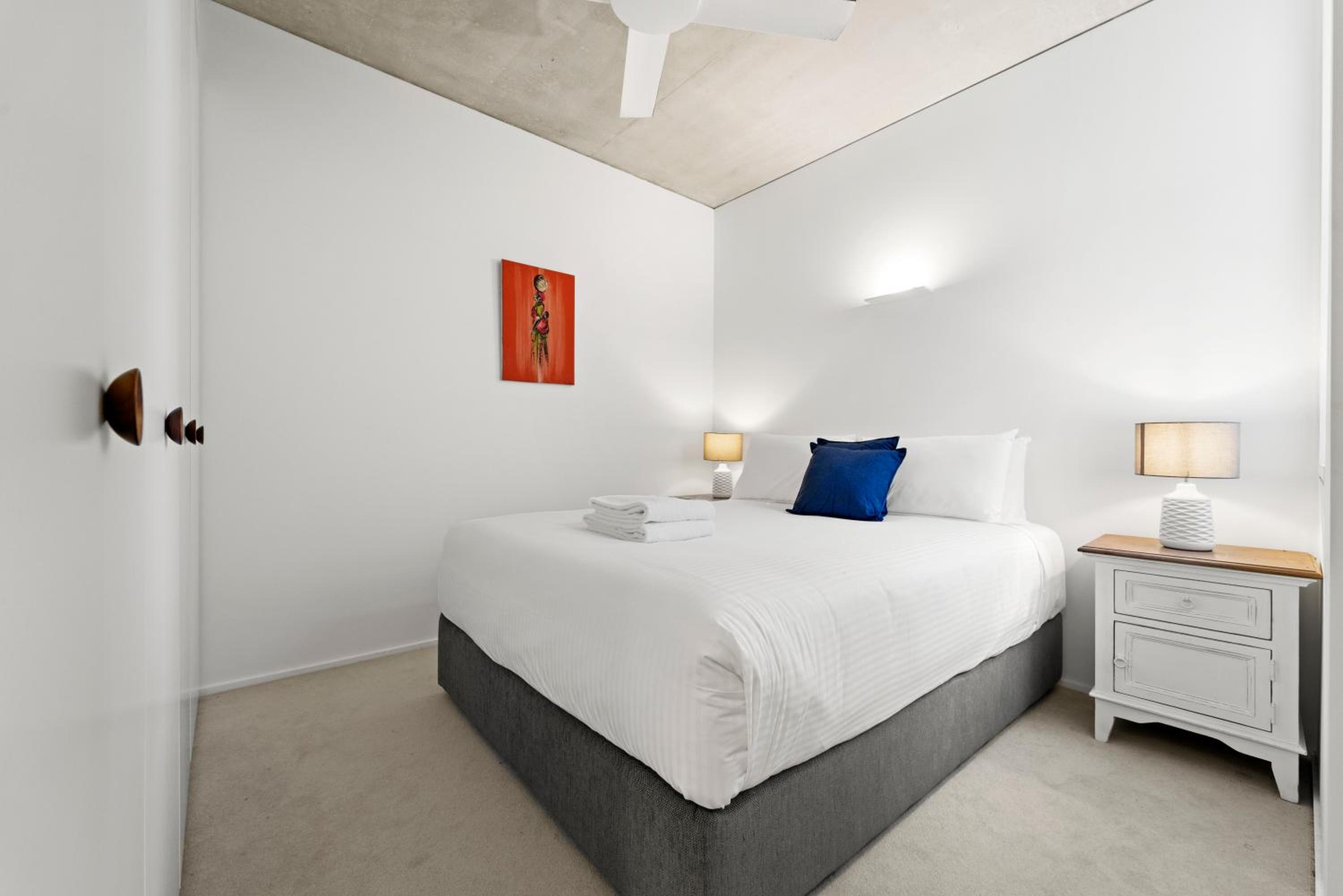 Premium Bondi Beach 2 Bedroom with Beach view and parking