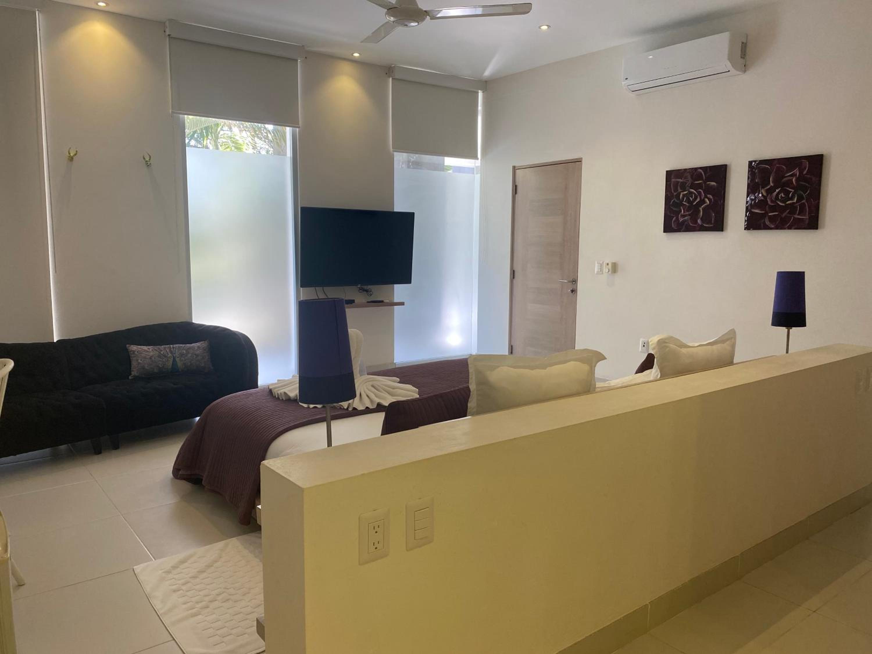 CASA-22 Luxury Boutique Hotel