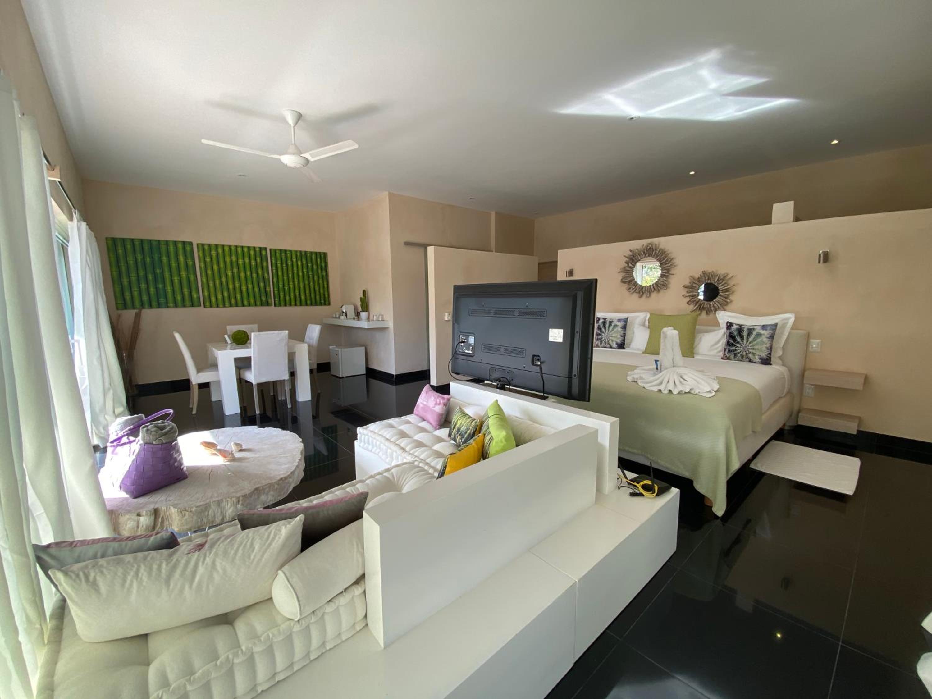 CASA-22 Luxury Boutique Hotel