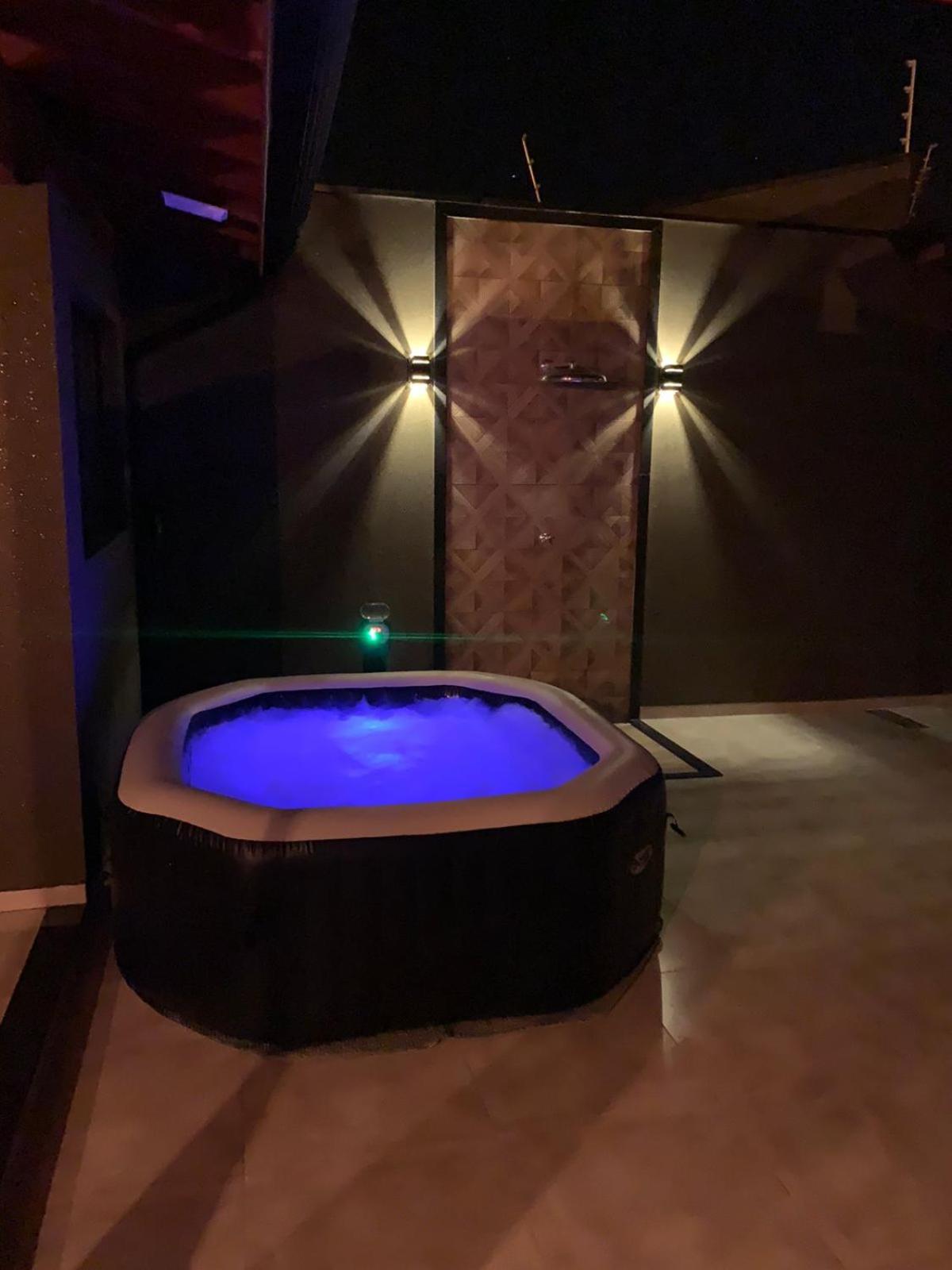 Hotel Casa De Temporada Dona Santa