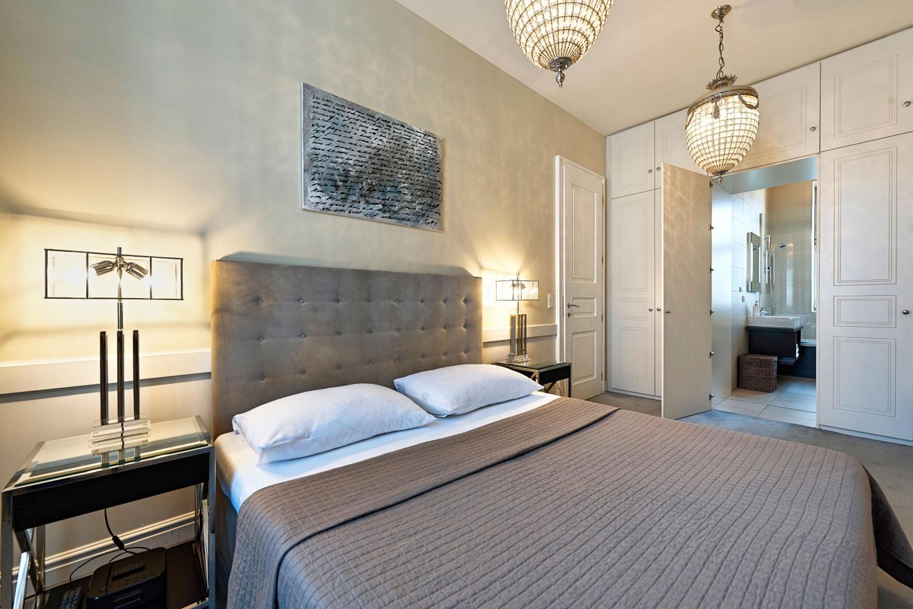 6 rooms Naschmarkt