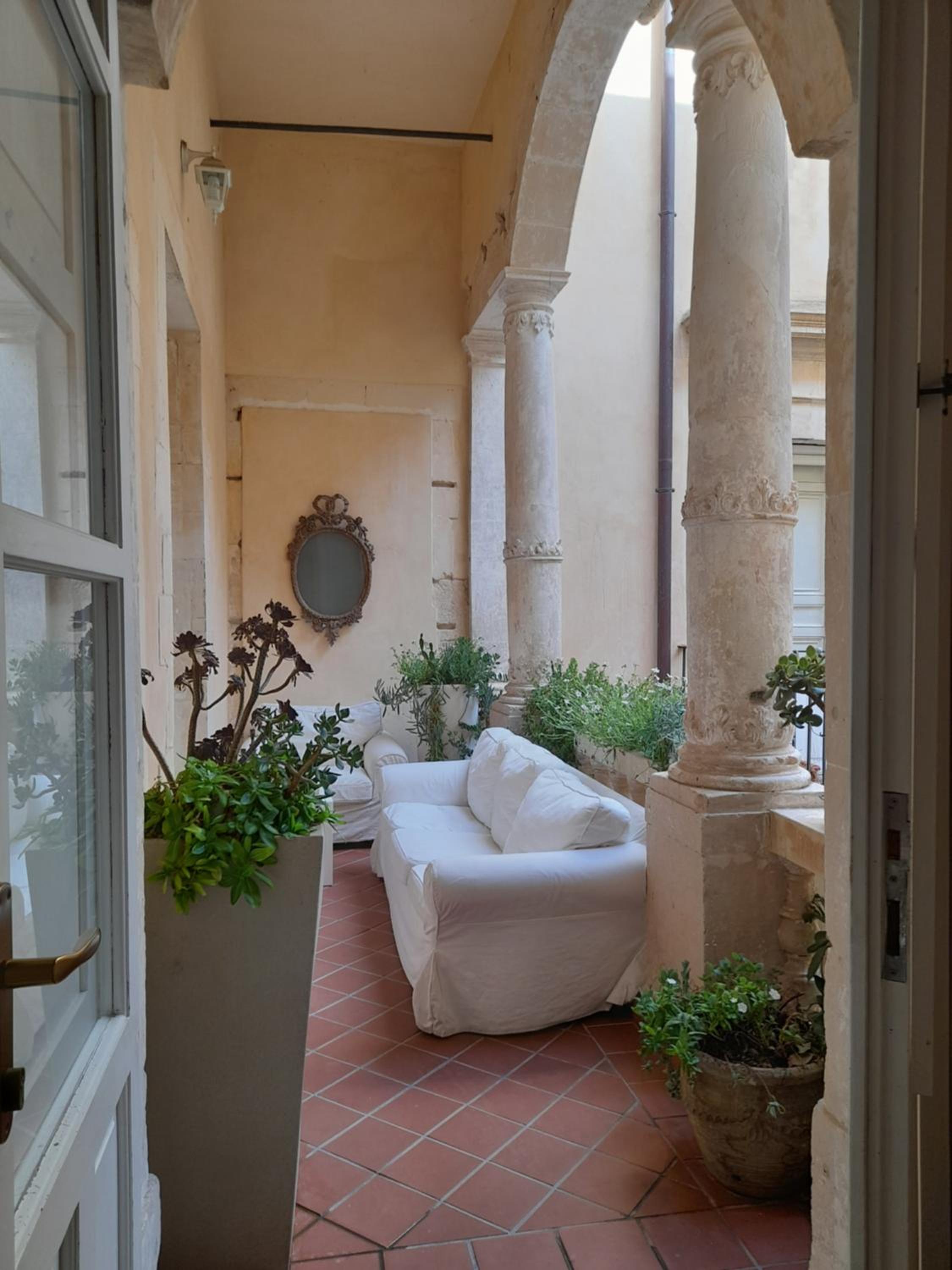 Ortigia Family House