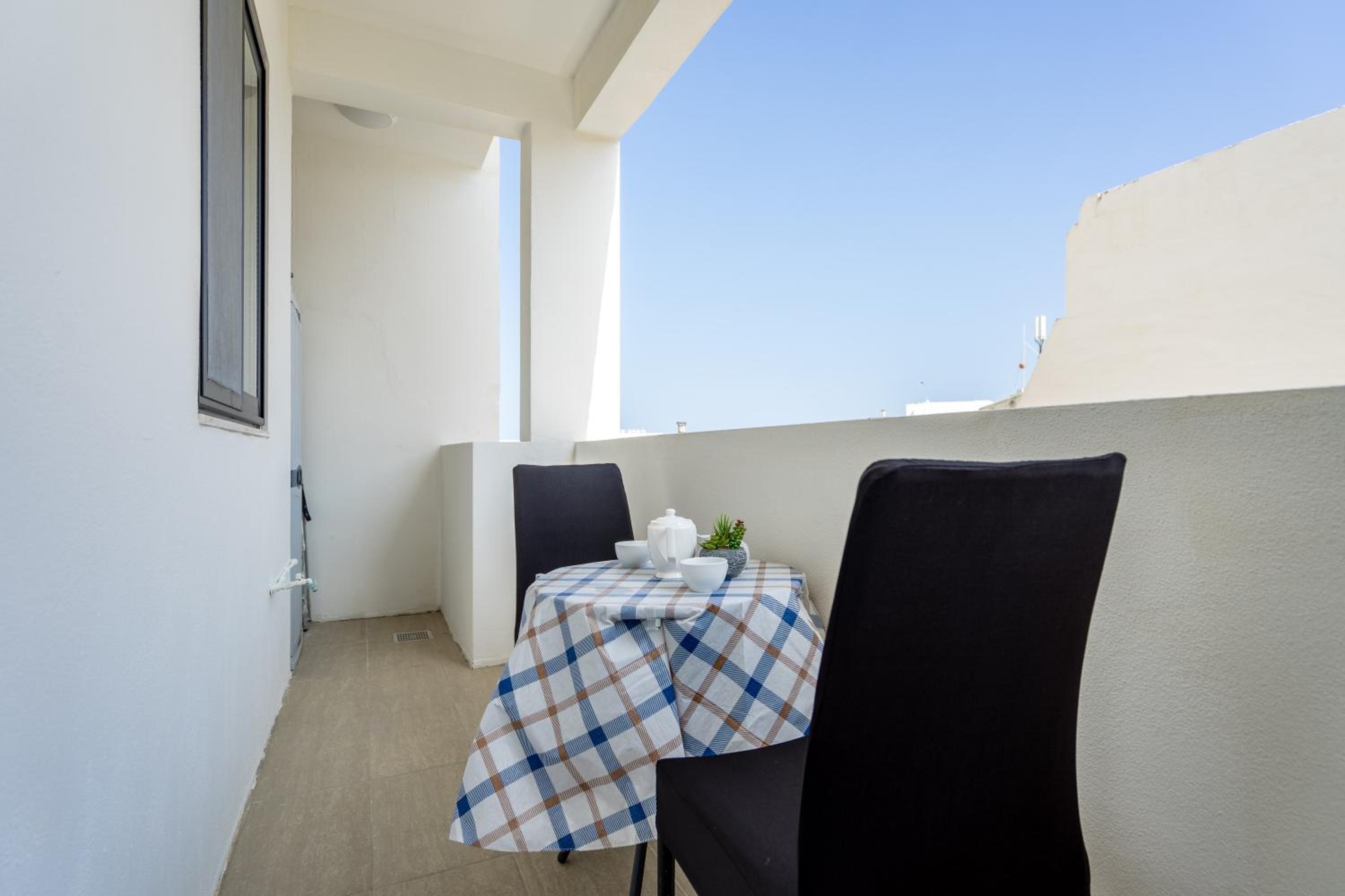 Brand New Apartment-2 Min From The Sea-Central Bugibba photo 3