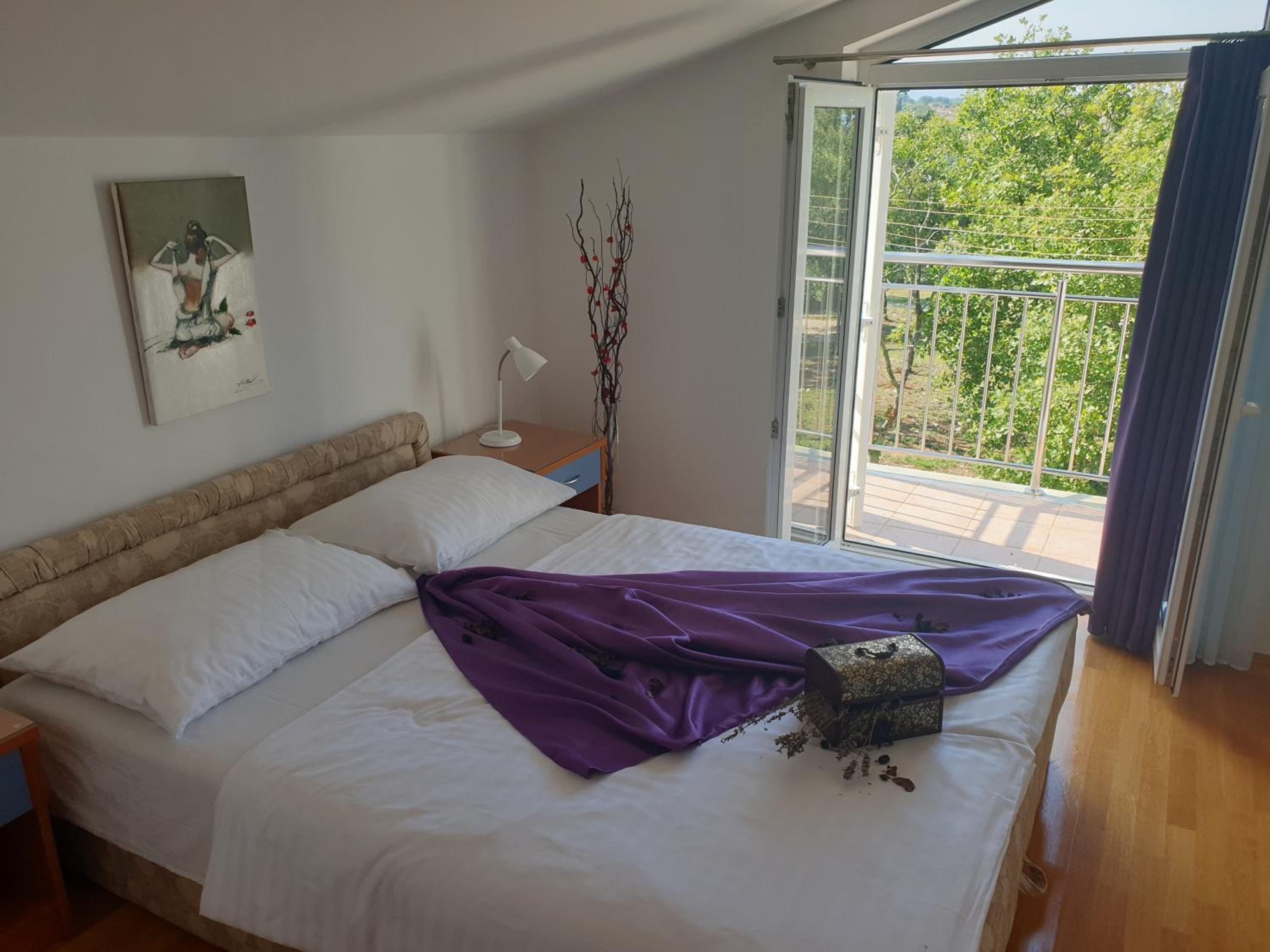 Mare & Mons Seafront Apartments