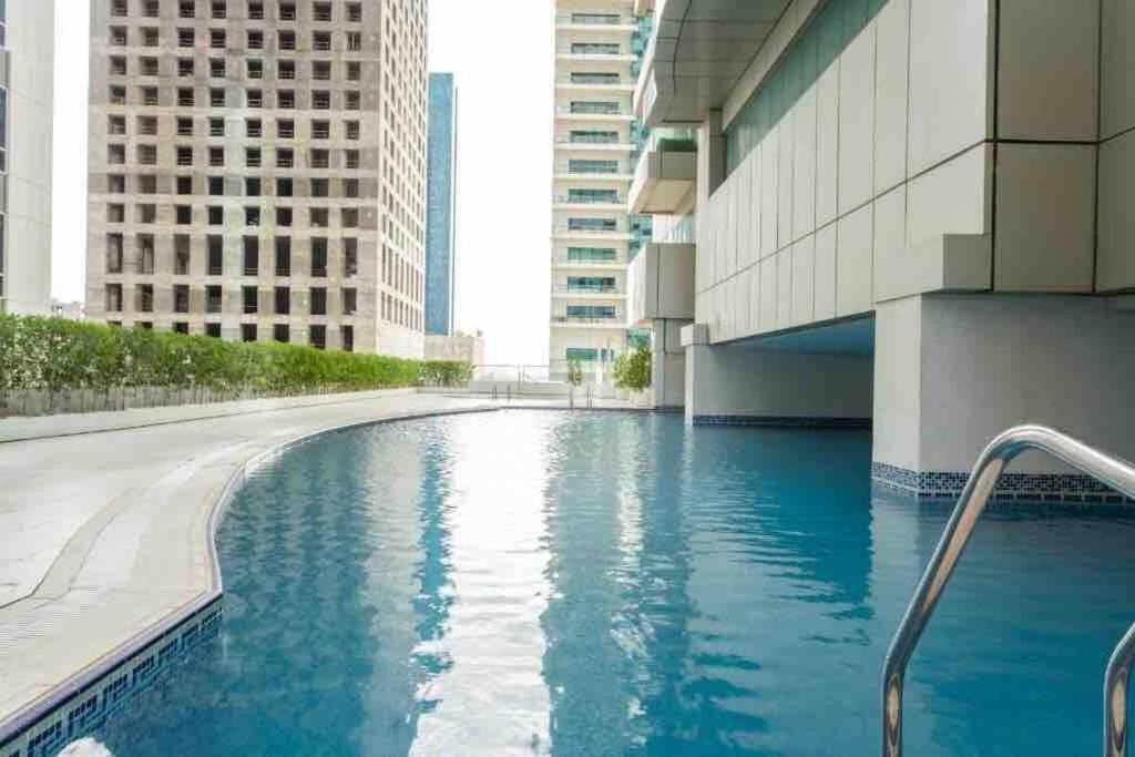 AIRDHP MARINA & SEA VIEW Modern 3 BED