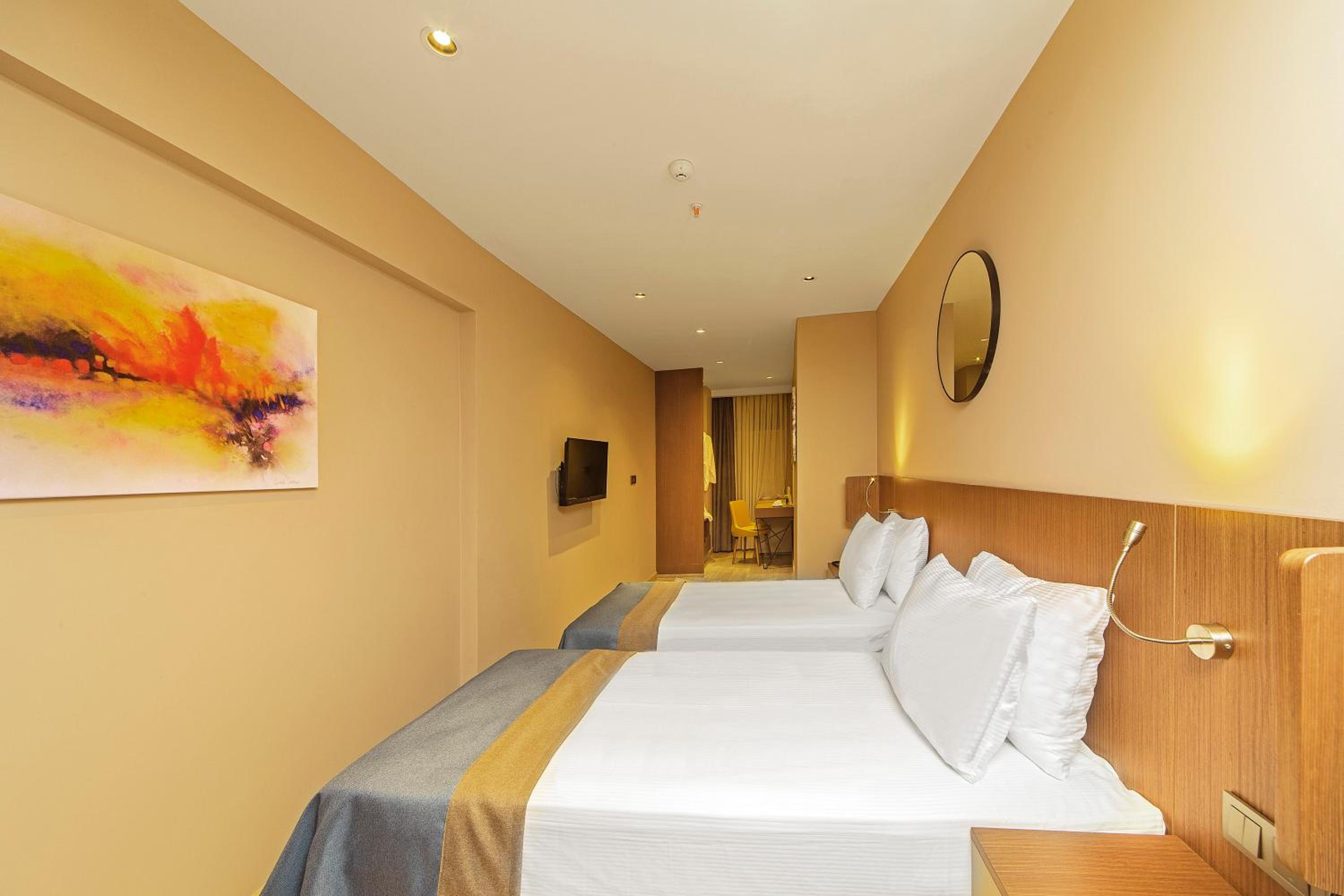 Redmont Otel Nişantaşı - Image 12