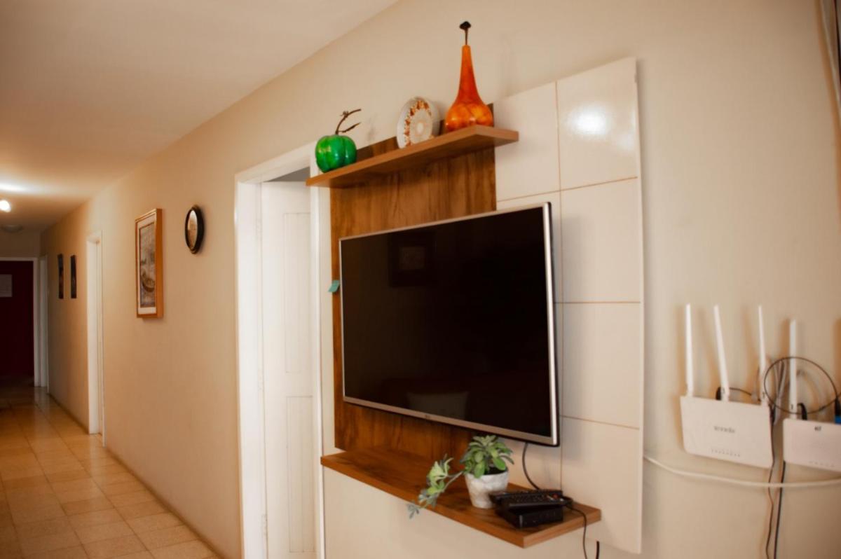 Hemingway Salinas Apartment view 2
