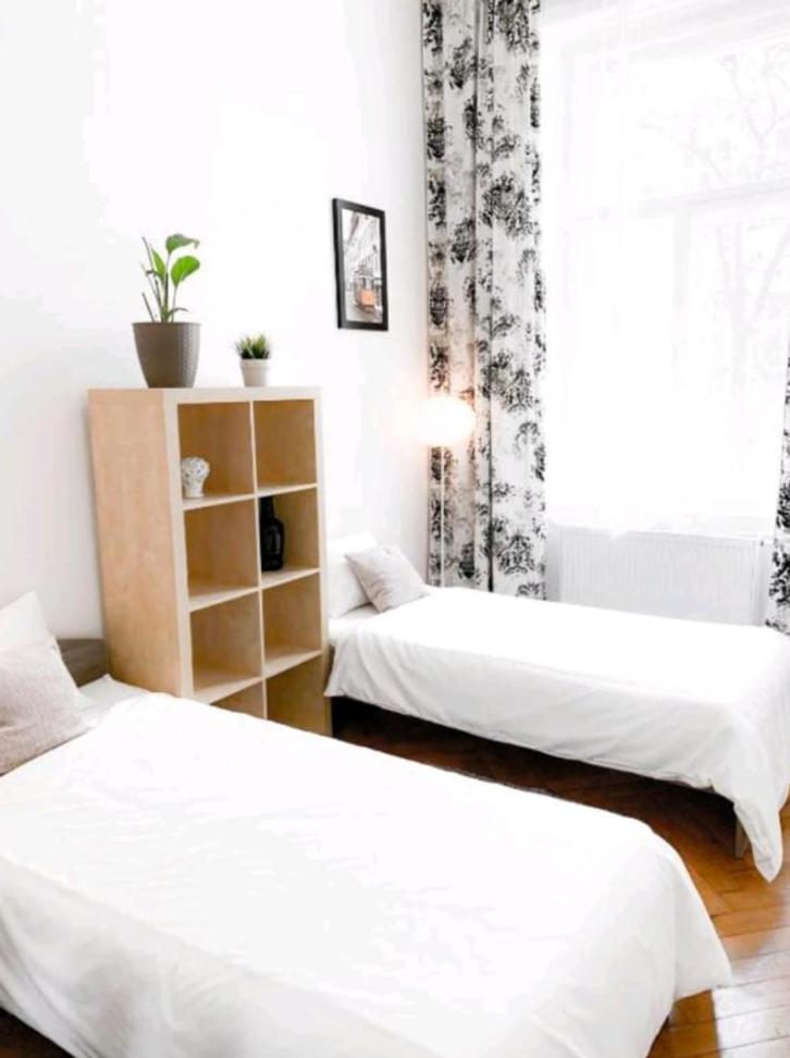 Gallys Apartments