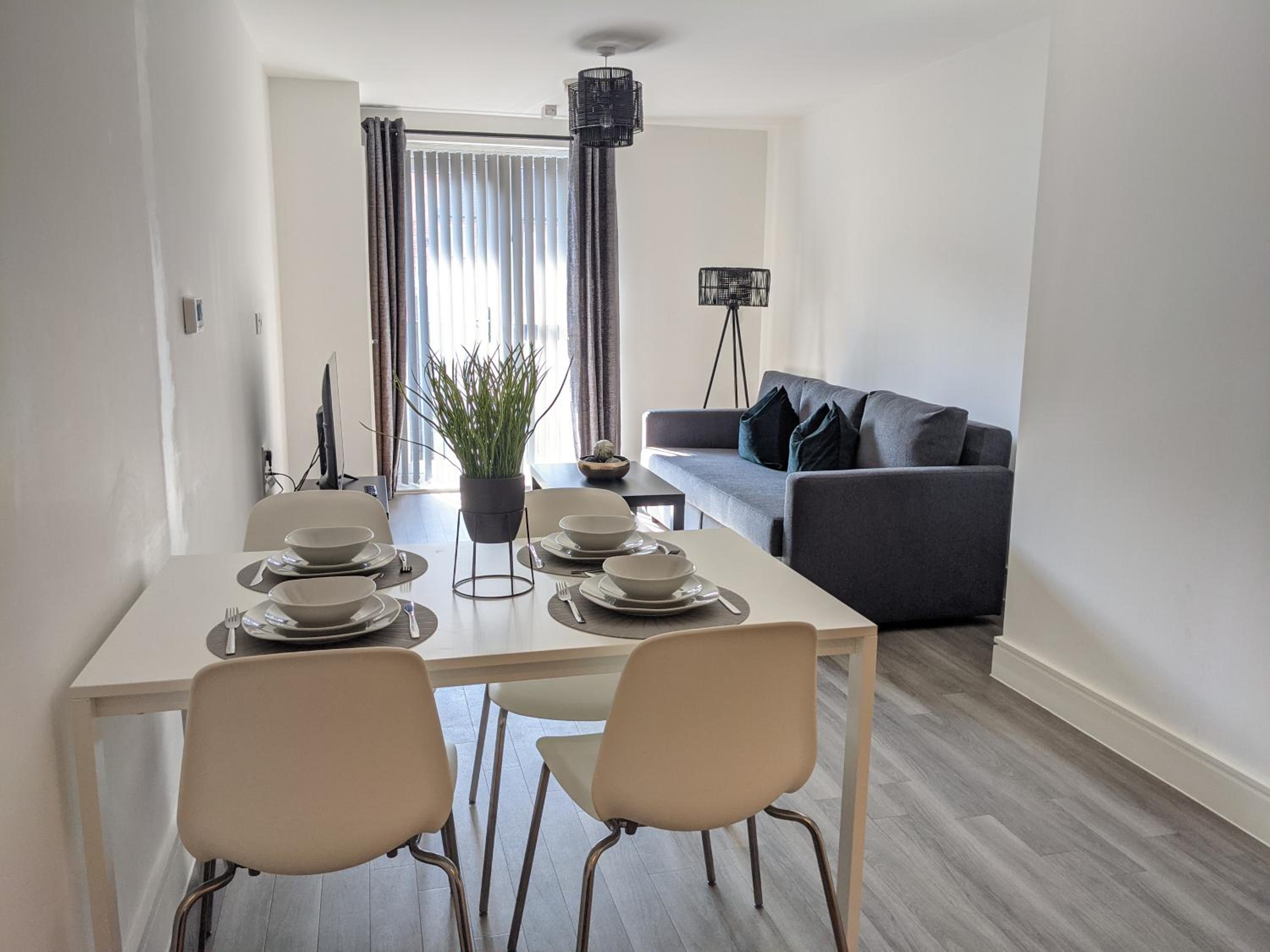 Suffield Lodge by Wycombe Apartments view 5