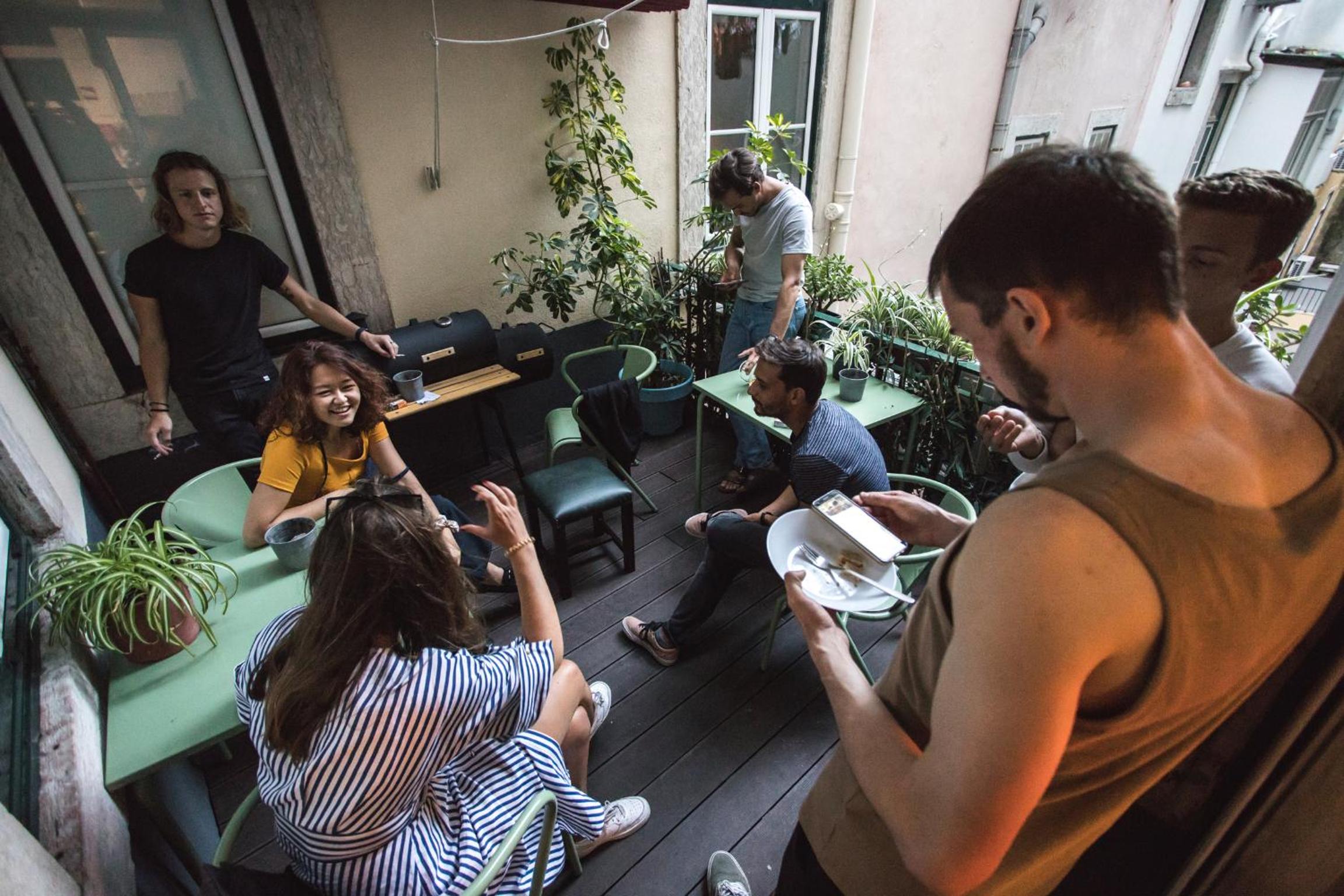 Home Lisbon Hostel 20