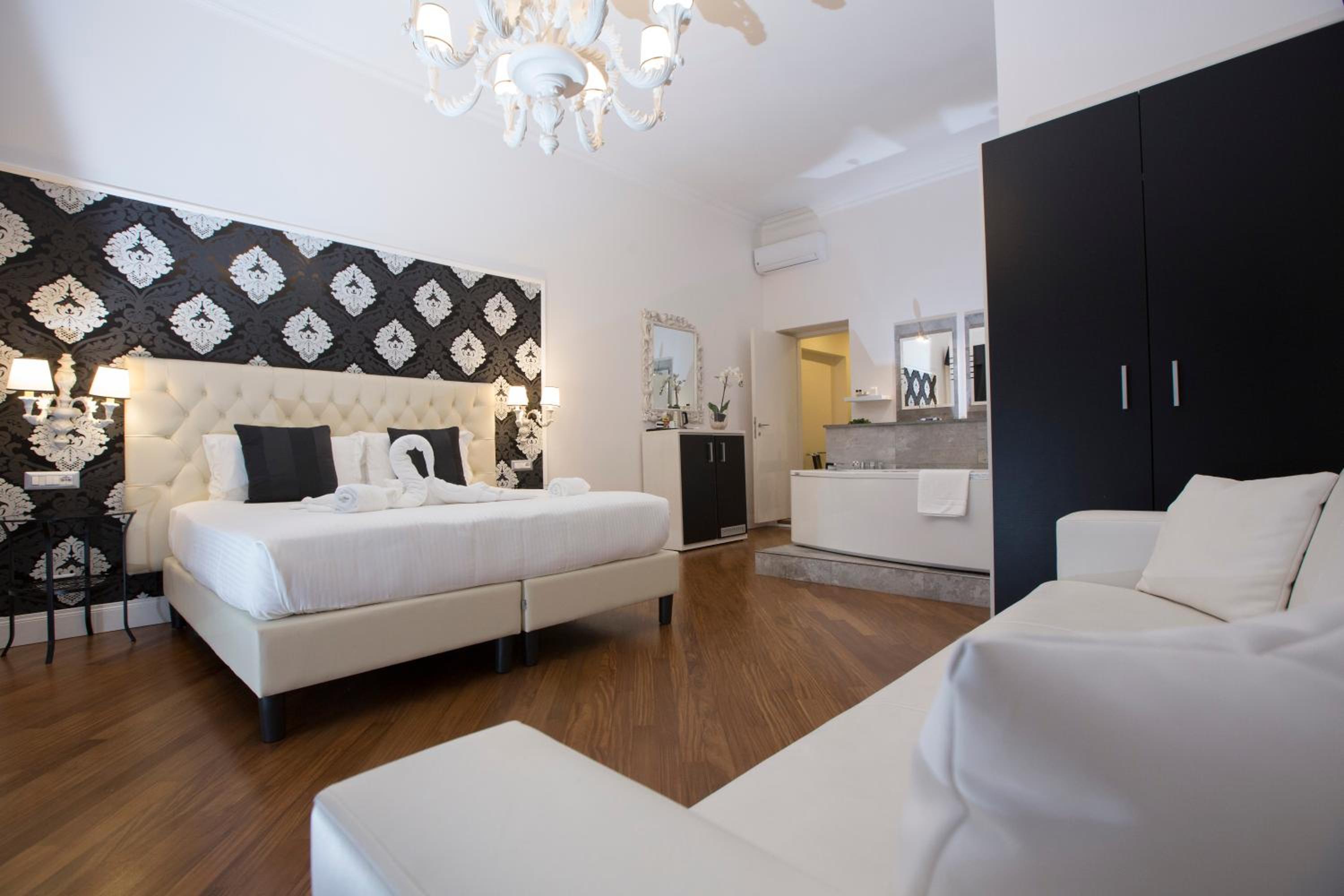 NAVONA VITA SUITES