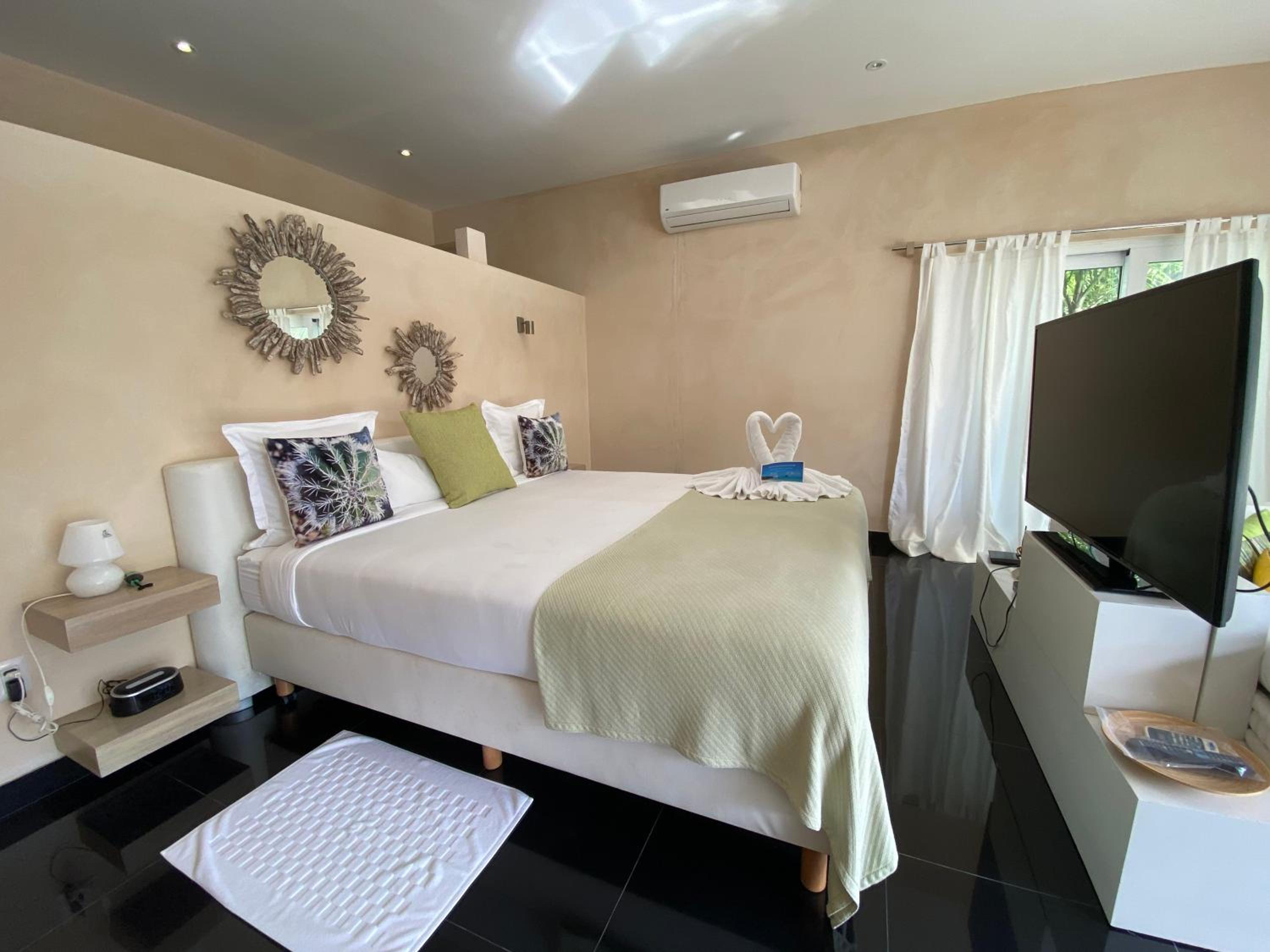 CASA-22 Luxury Boutique Hotel