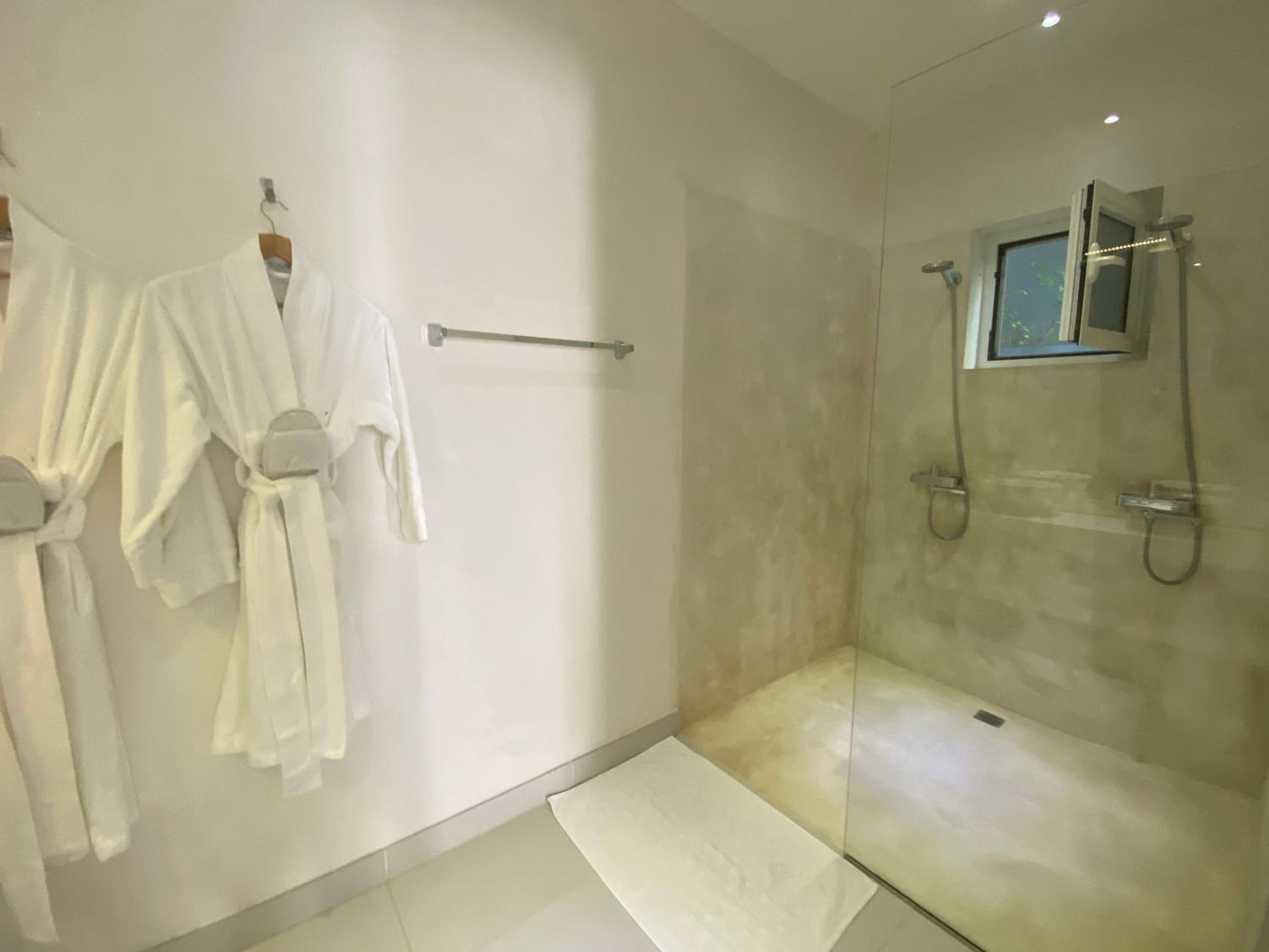 CASA-22 Luxury Boutique Hotel