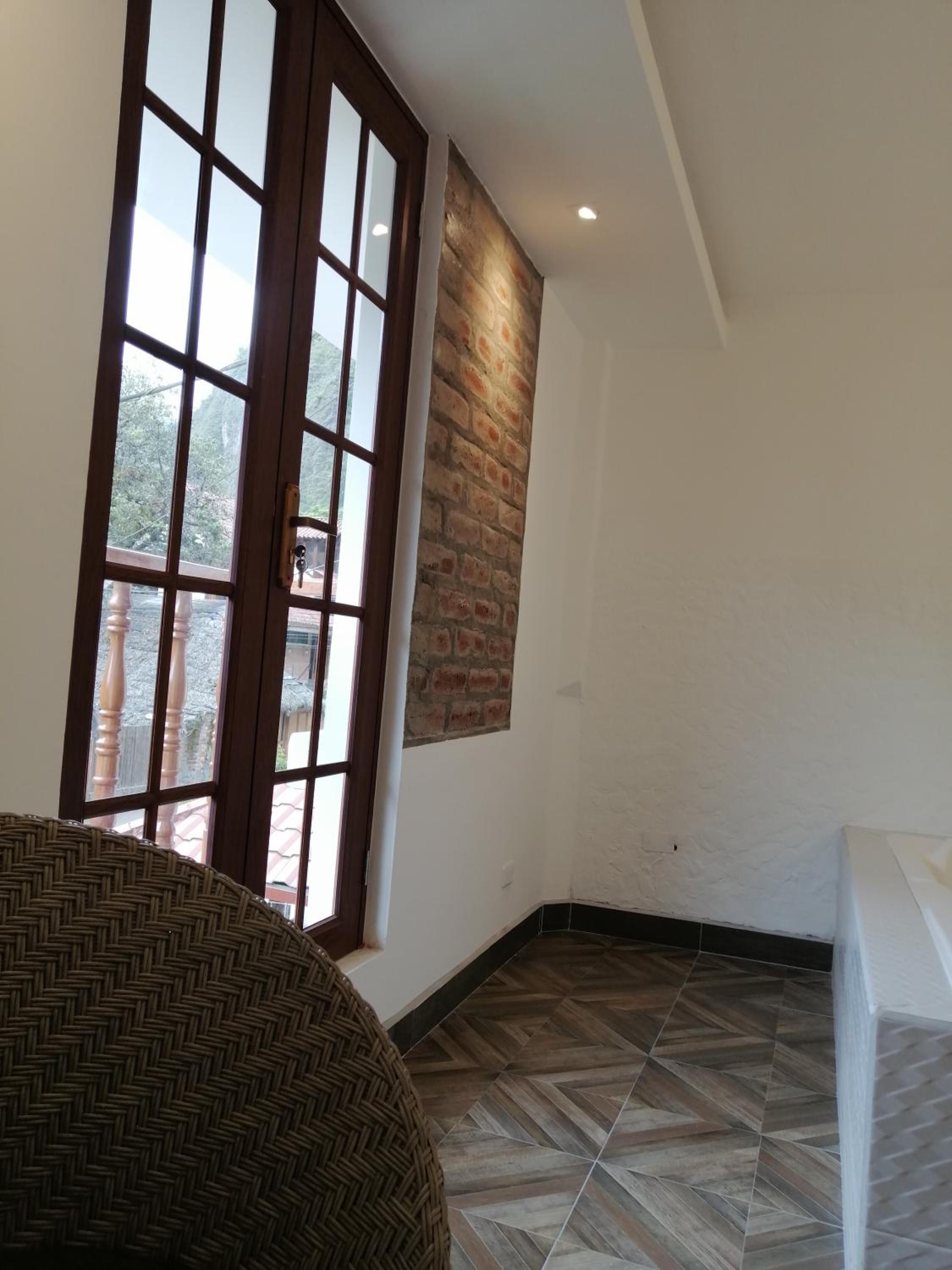 Photo 18