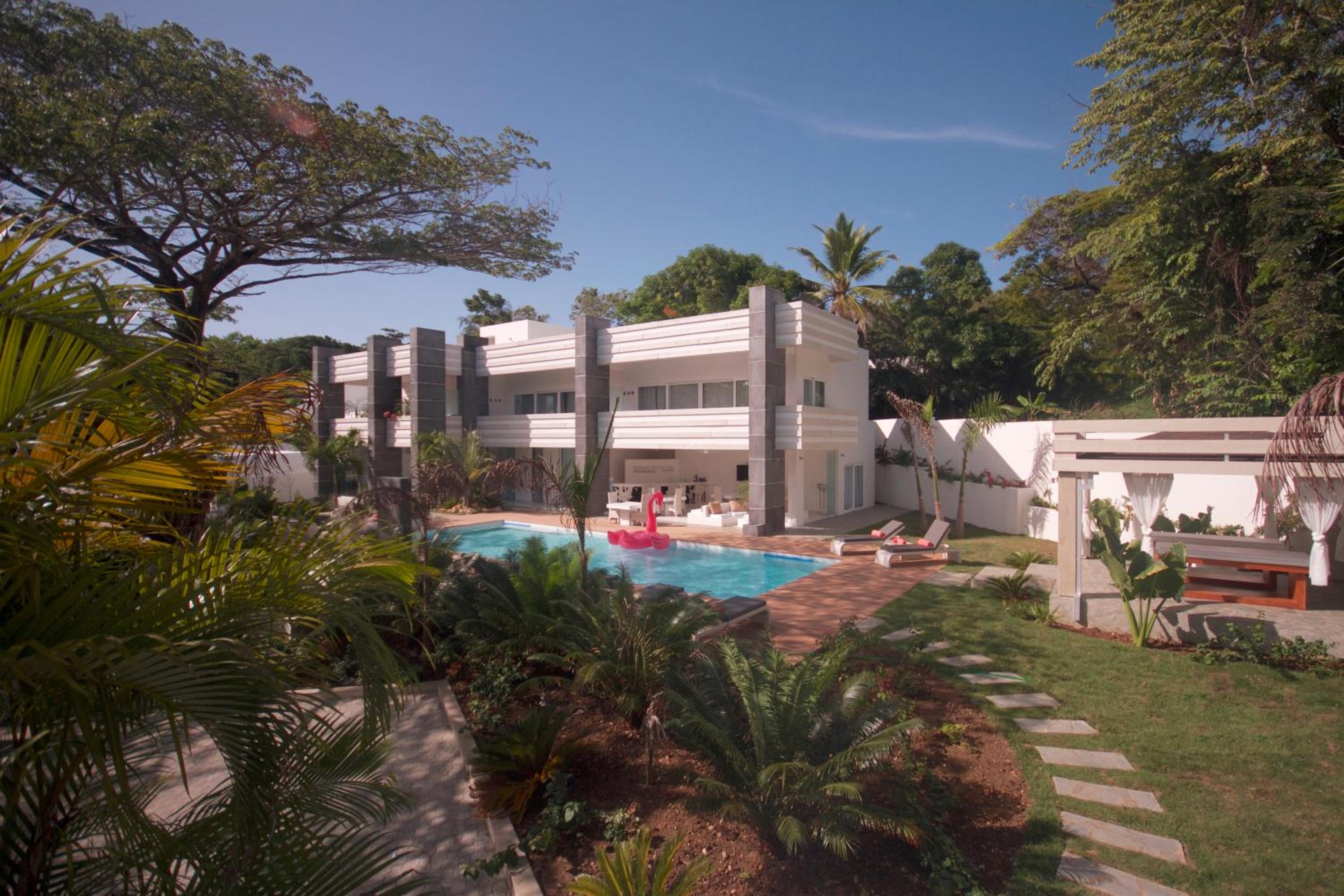 CASA-22 Luxury Boutique Hotel