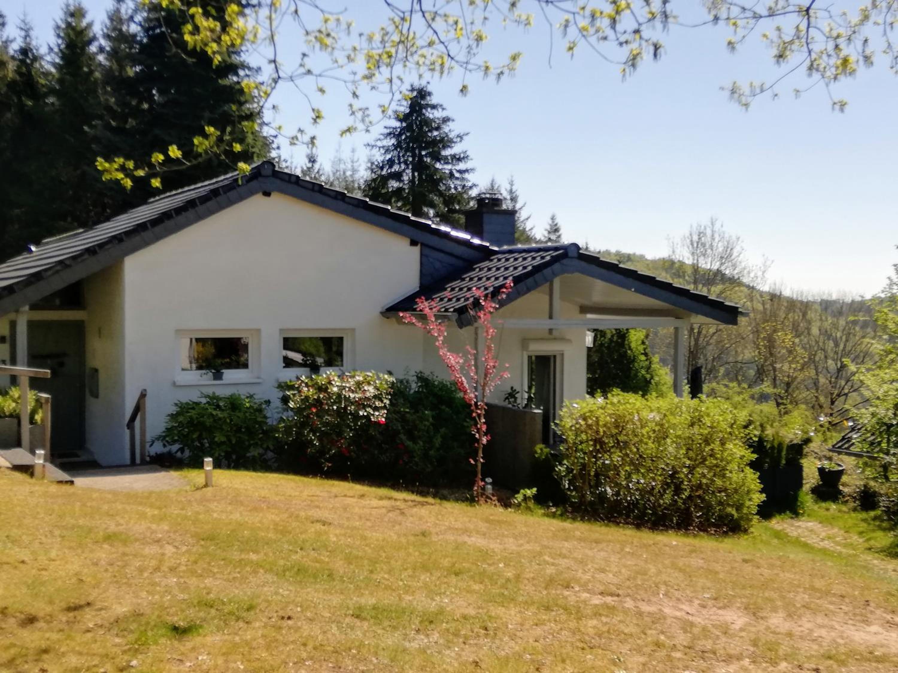 Eifelhäuschen am See
