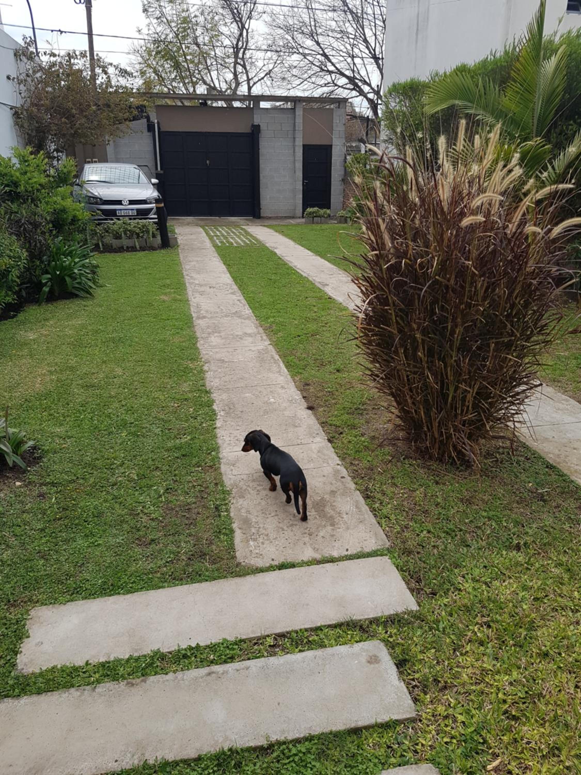 Casa con pileta LA PLATA