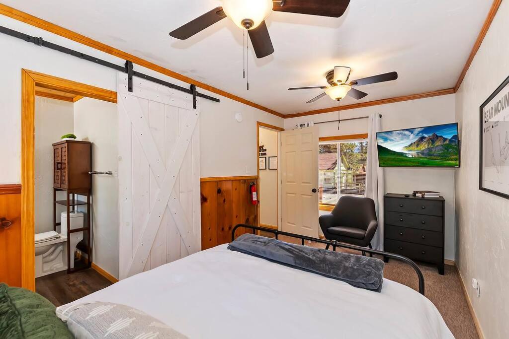 DoorMat Vacation Rentals - Brother Bear Cabin with free WIFI! view 2