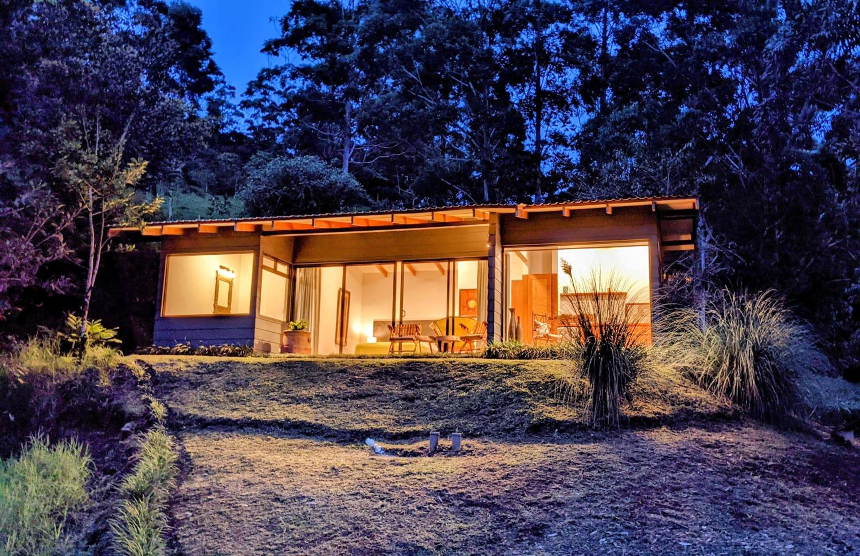 Olingo Monteverde - Stunning Home Near Adventure Parks