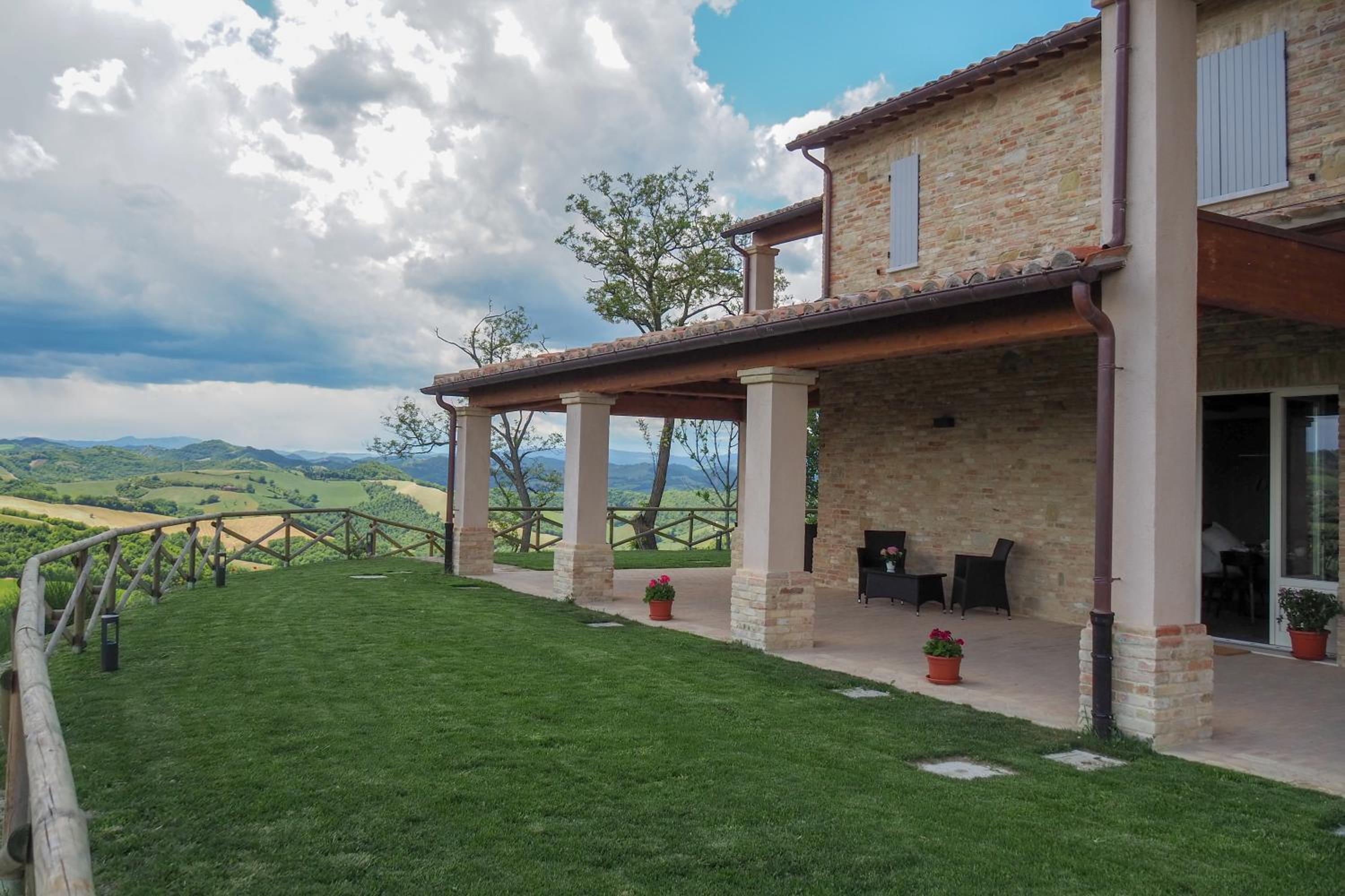 Country House Ca'Balsomino view 2