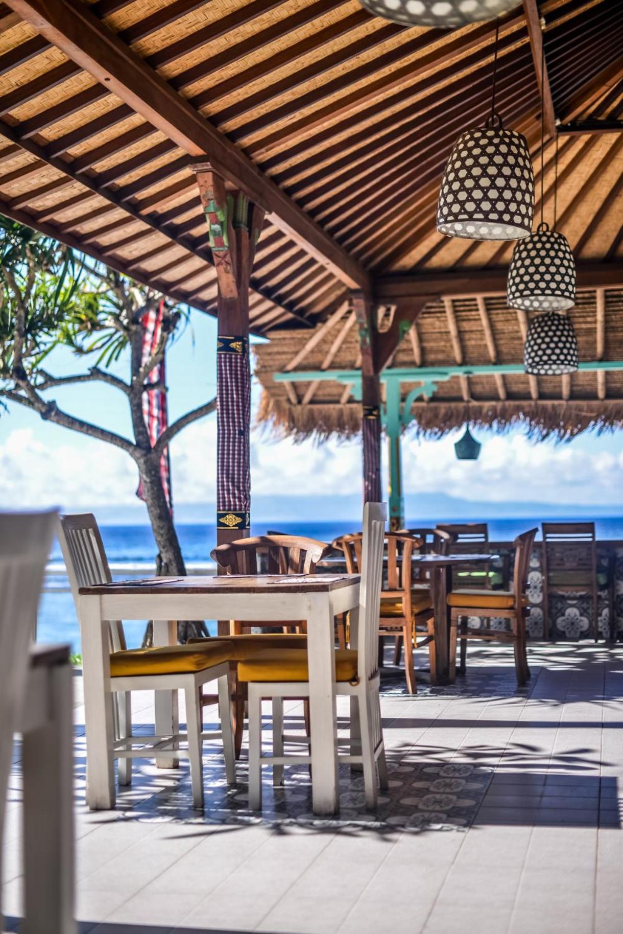 Bali Santi Bungalows view 4