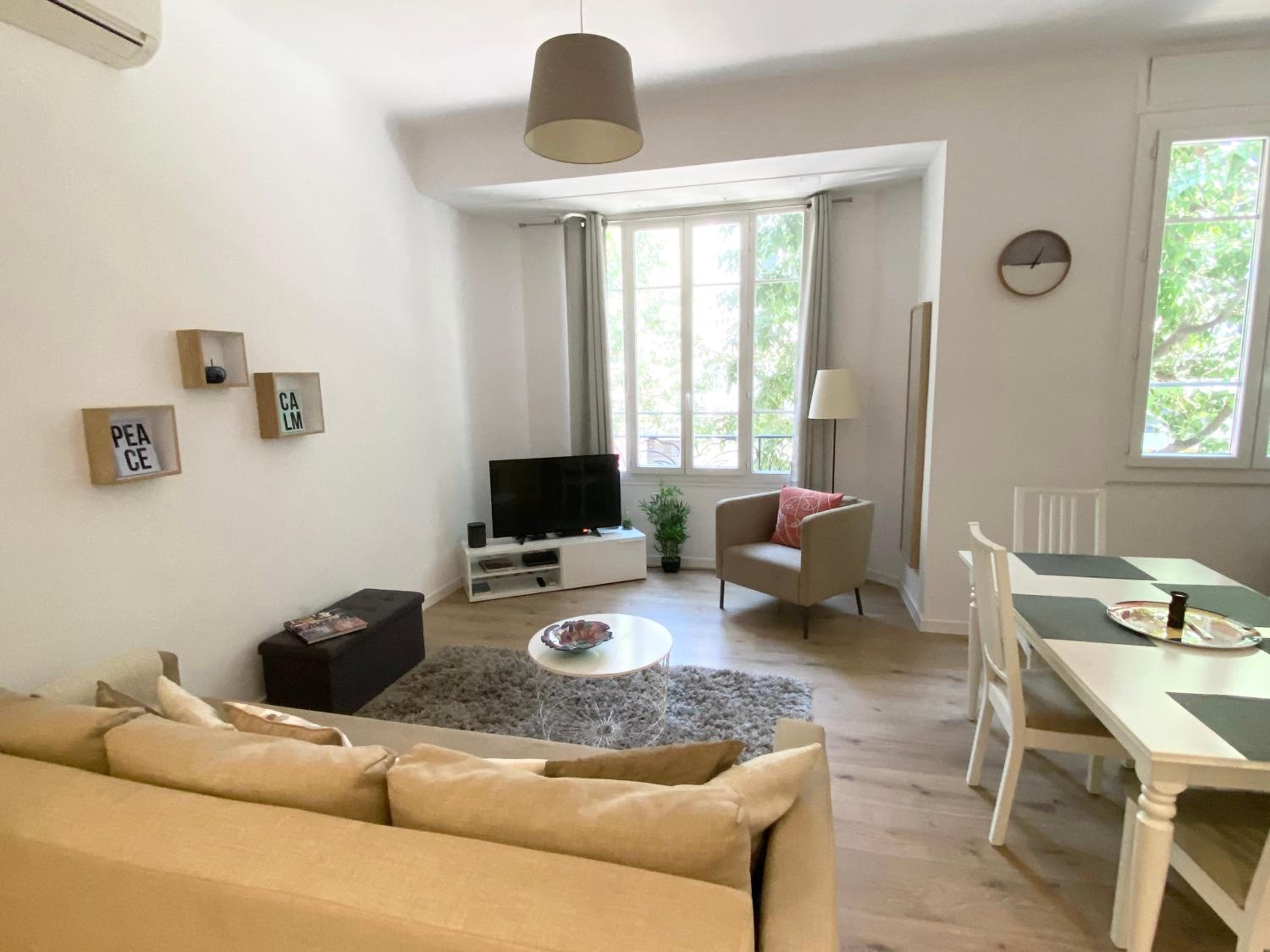 Stylish two-bedroom apartment -StayInAntibes - 5 Soleau view 5