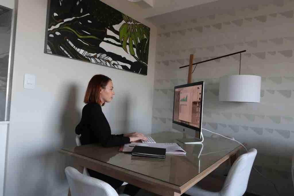 Menlyn hub apartment living with a view on nature