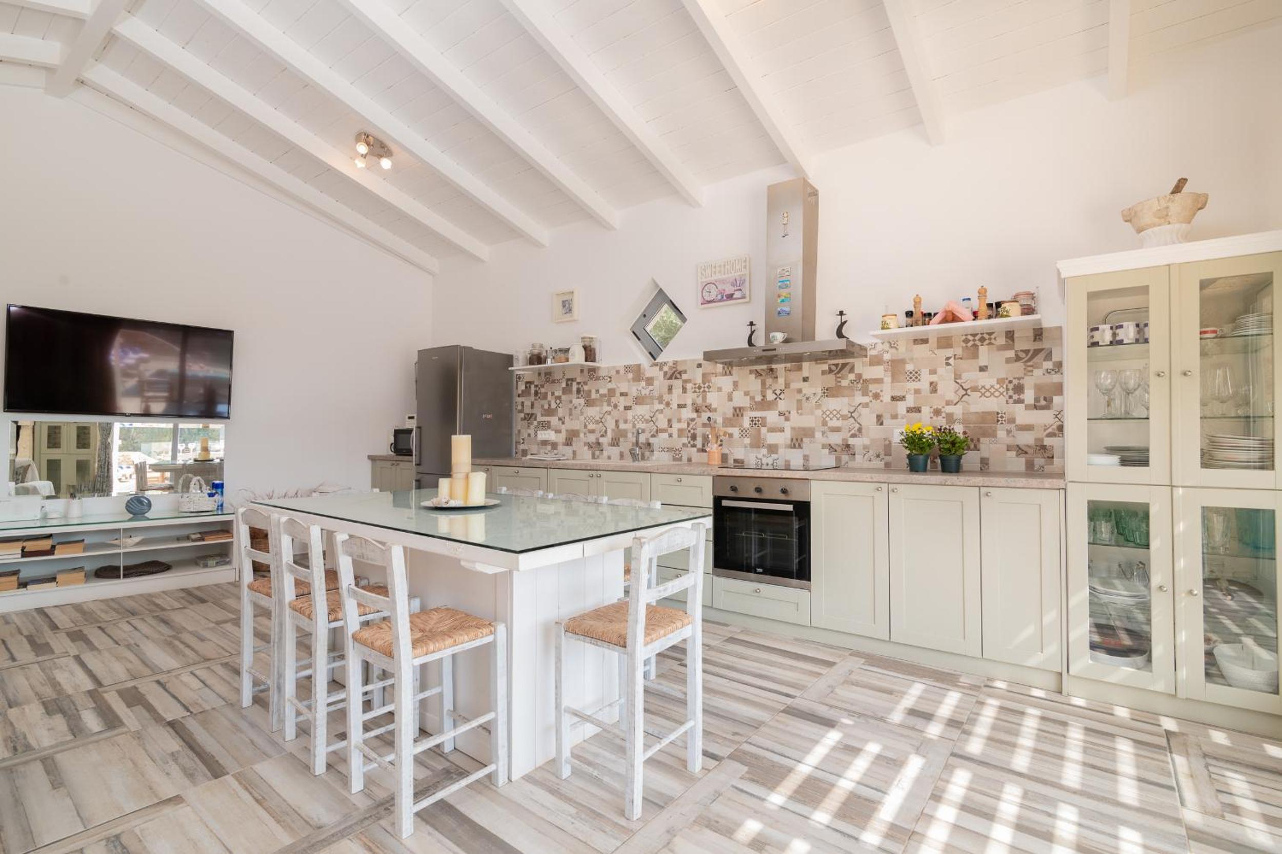 Villa Daniela - Private Pool and Serene Location, by ZanteWize view 2