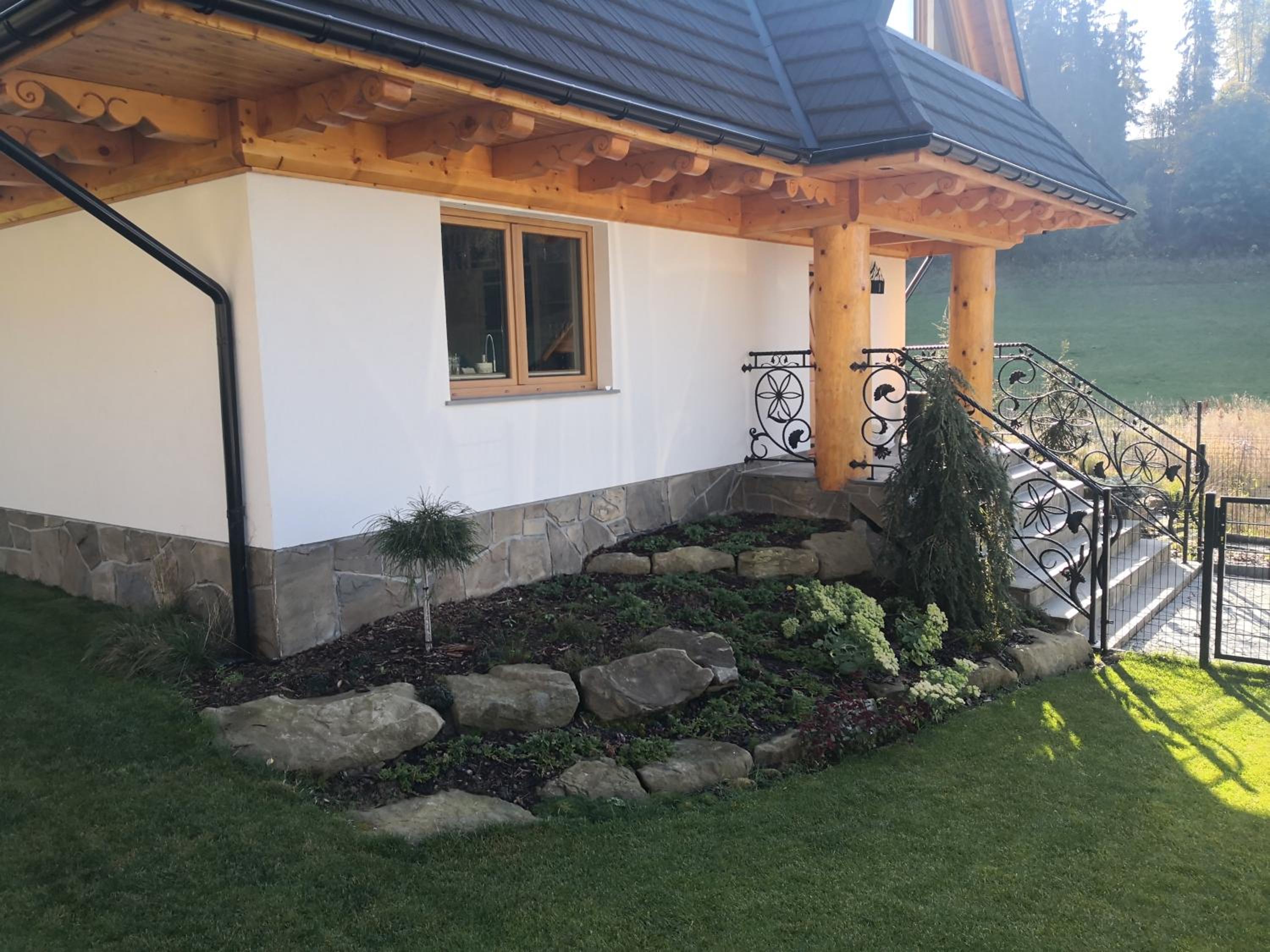 Photo 6