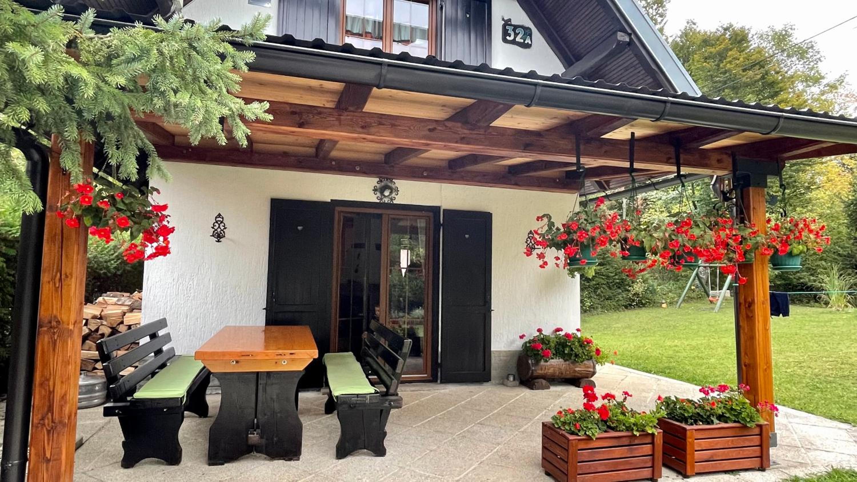 Chalet House Olga view 3